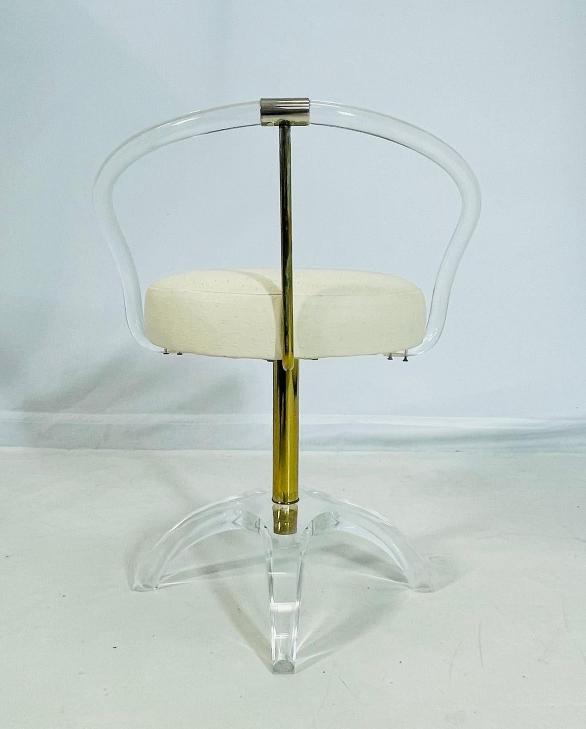 Lucite and Brass Vanity Swivel Chair by Charles Hollis Jones, USA 1960's In Good Condition For Sale In Los Angeles, CA