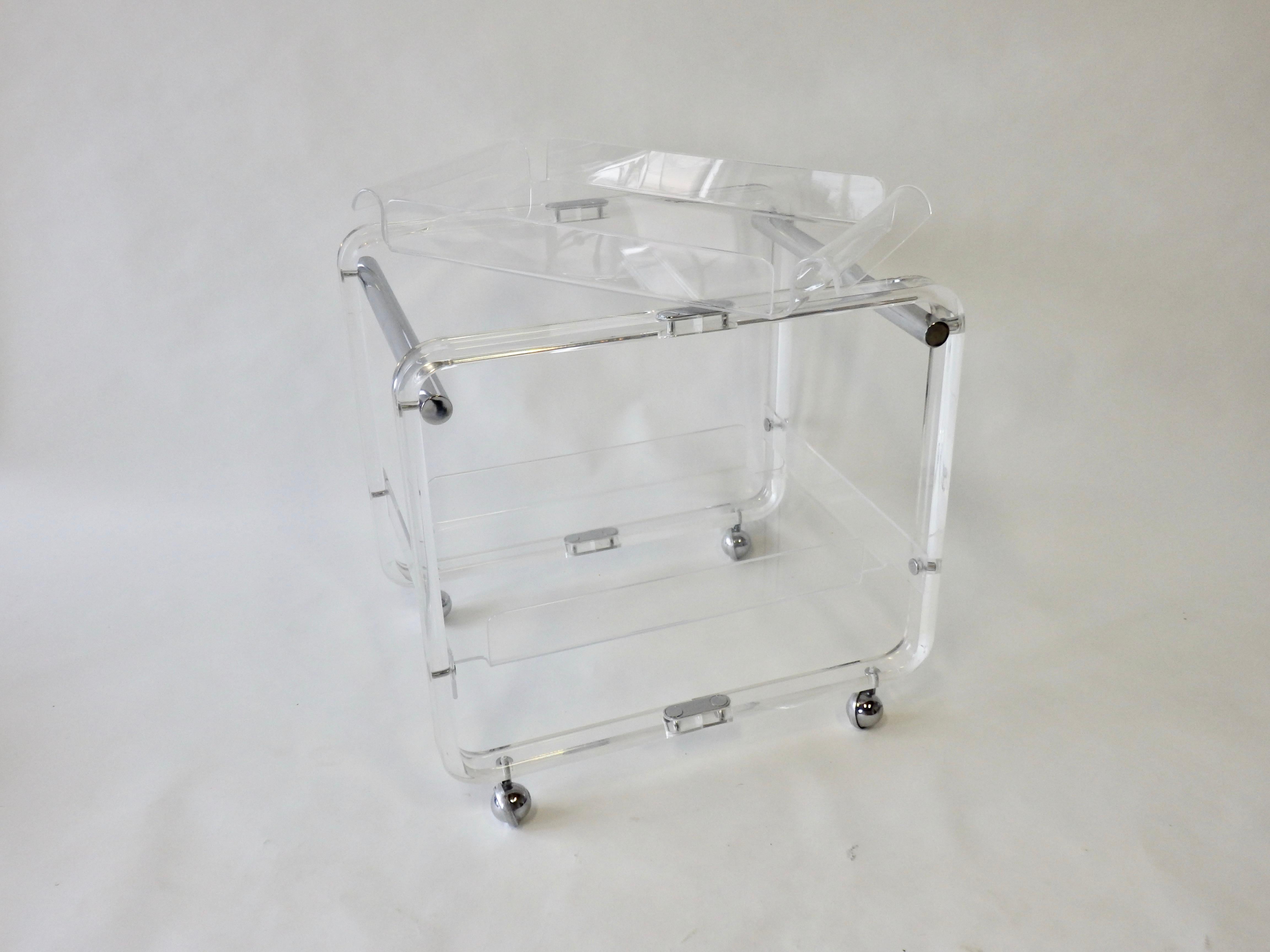 Lucite and Chrome Drinks Cart with Removable Top Tier Serving Tray In Good Condition In Ferndale, MI