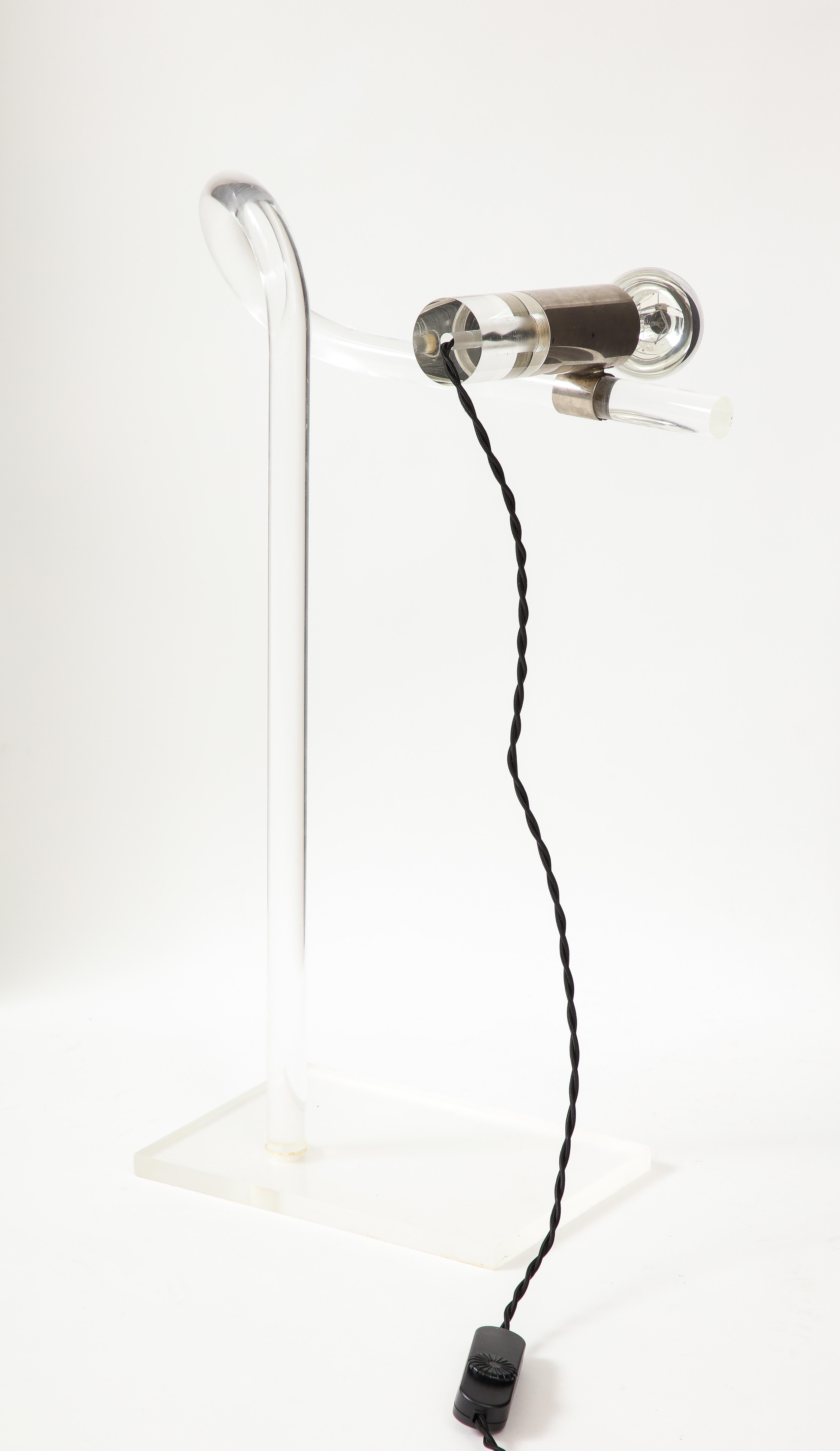 Lucite and Chrome Table Lamp by Peter Hamburger for Knoll - USA 1970s For Sale 1