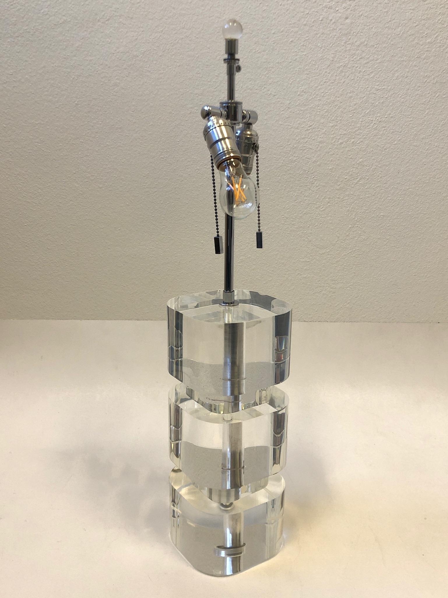 Lucite and Chrome Table Lamp by Karl Springer In Good Condition For Sale In Palm Springs, CA