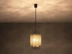 Anhänger aus Lucit und geschliffenem Glas