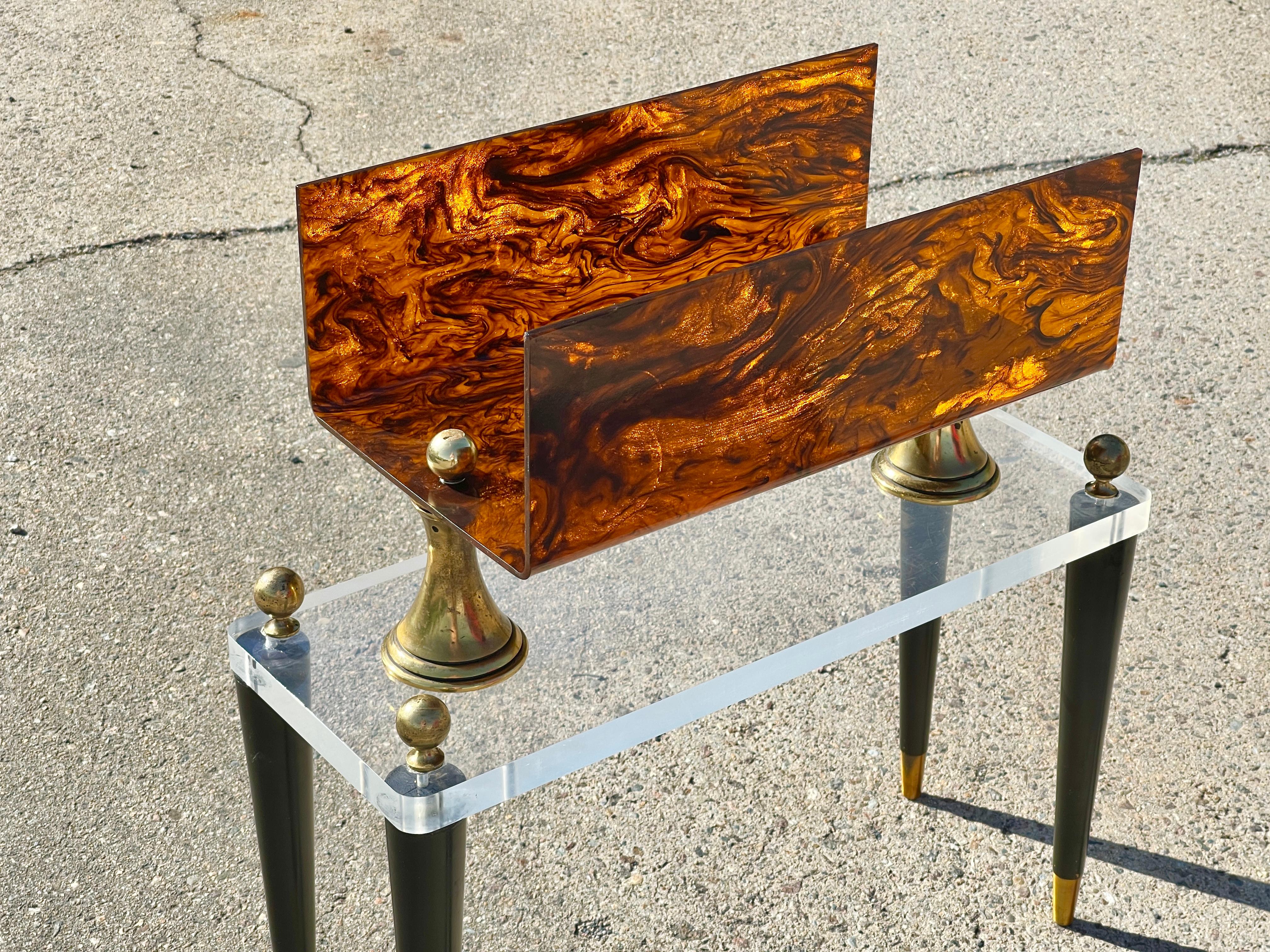 Lucite and Faux Tortoiseshell Magazine Stand In Good Condition For Sale In Hanover, MA