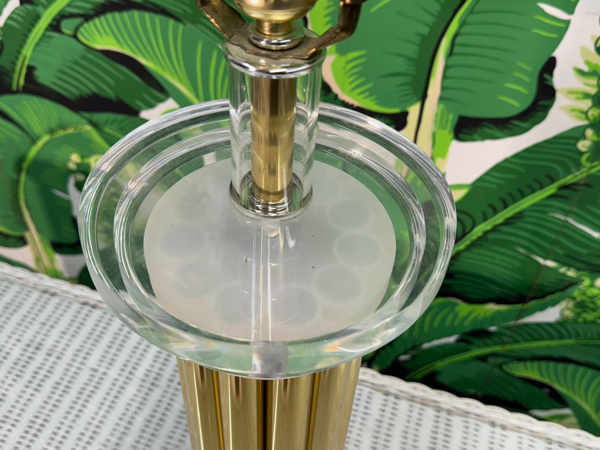 Lucite and Fluted Brass Table Lamp In Good Condition For Sale In Jacksonville, FL