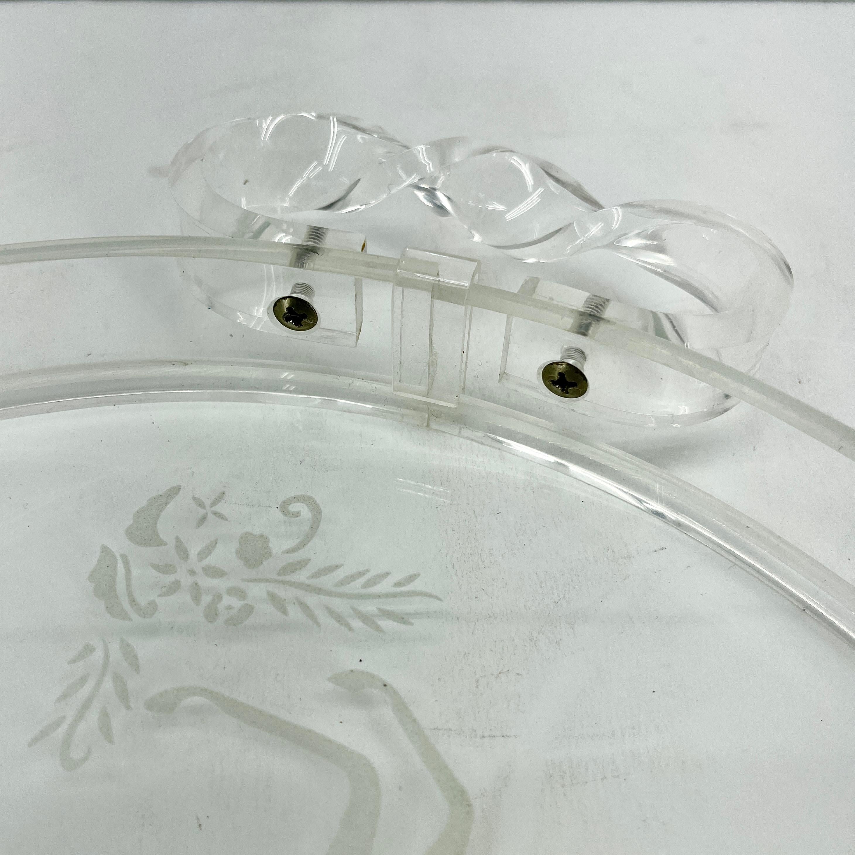 Vassoio da bar equestre in lucite e vetro in vendita 4
