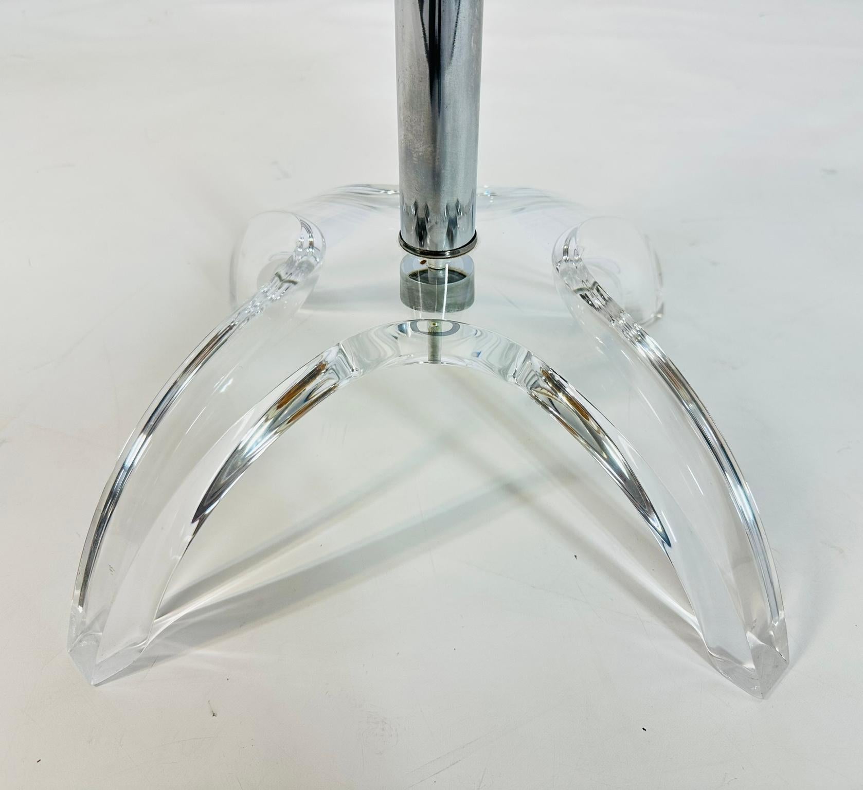 Chaise de coiffeuse pivotante en Lucite et nickel de Charles Hollis Jones, signée et datée en vente 6