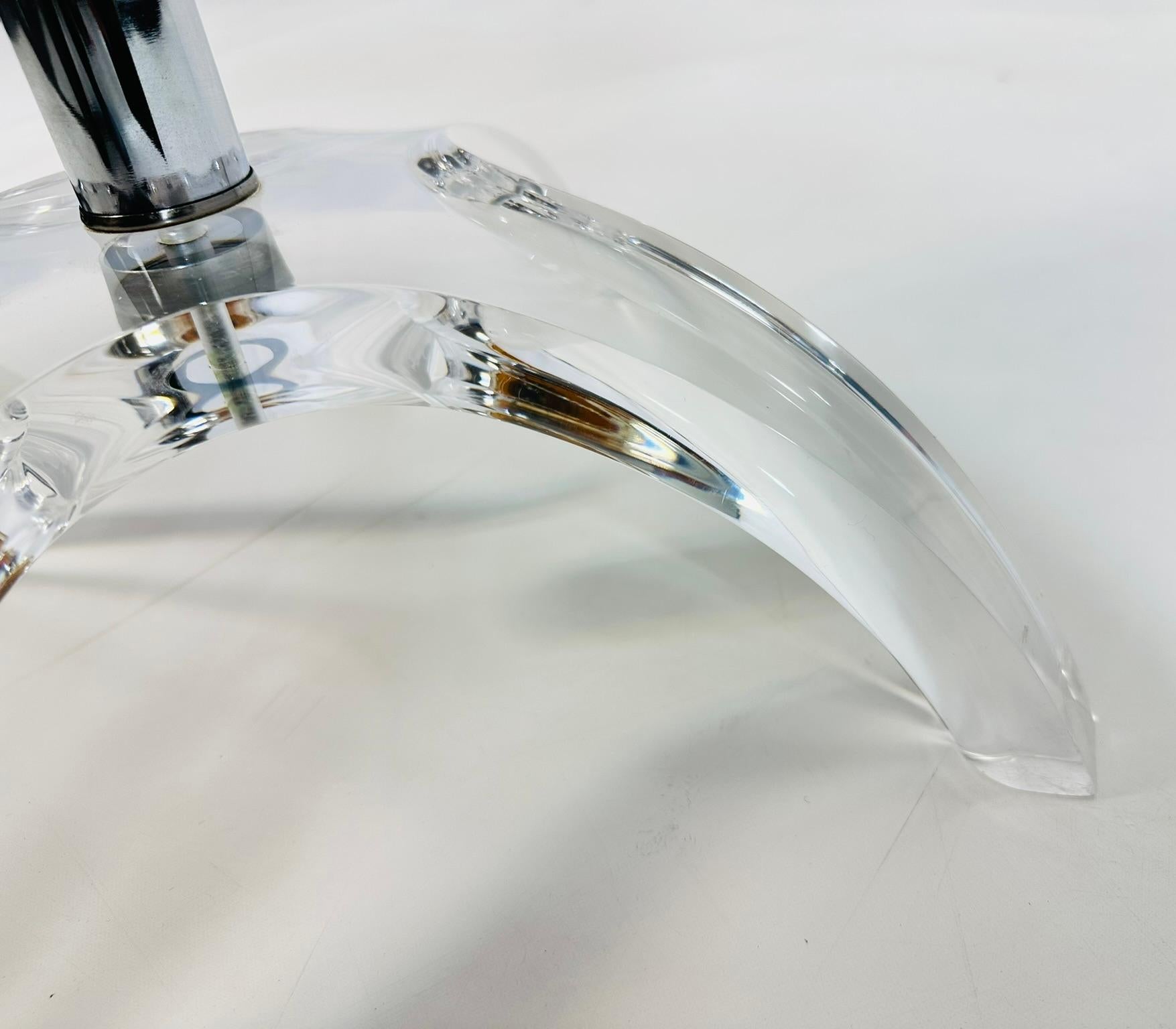 Chaise de coiffeuse pivotante en Lucite et nickel de Charles Hollis Jones, signée et datée en vente 7