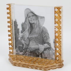 Cadre photo en lucite et rotin, Italie, CIRCA 1970