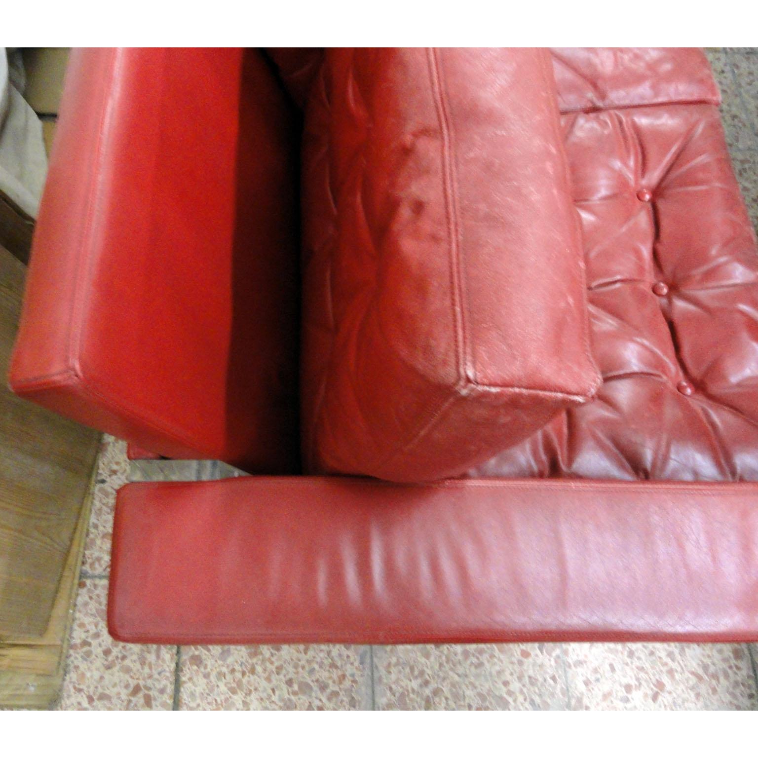 Lucite and Red Leather Vintage Loft Armchair, Italy, 1970s, Mid-Century Modern For Sale 3