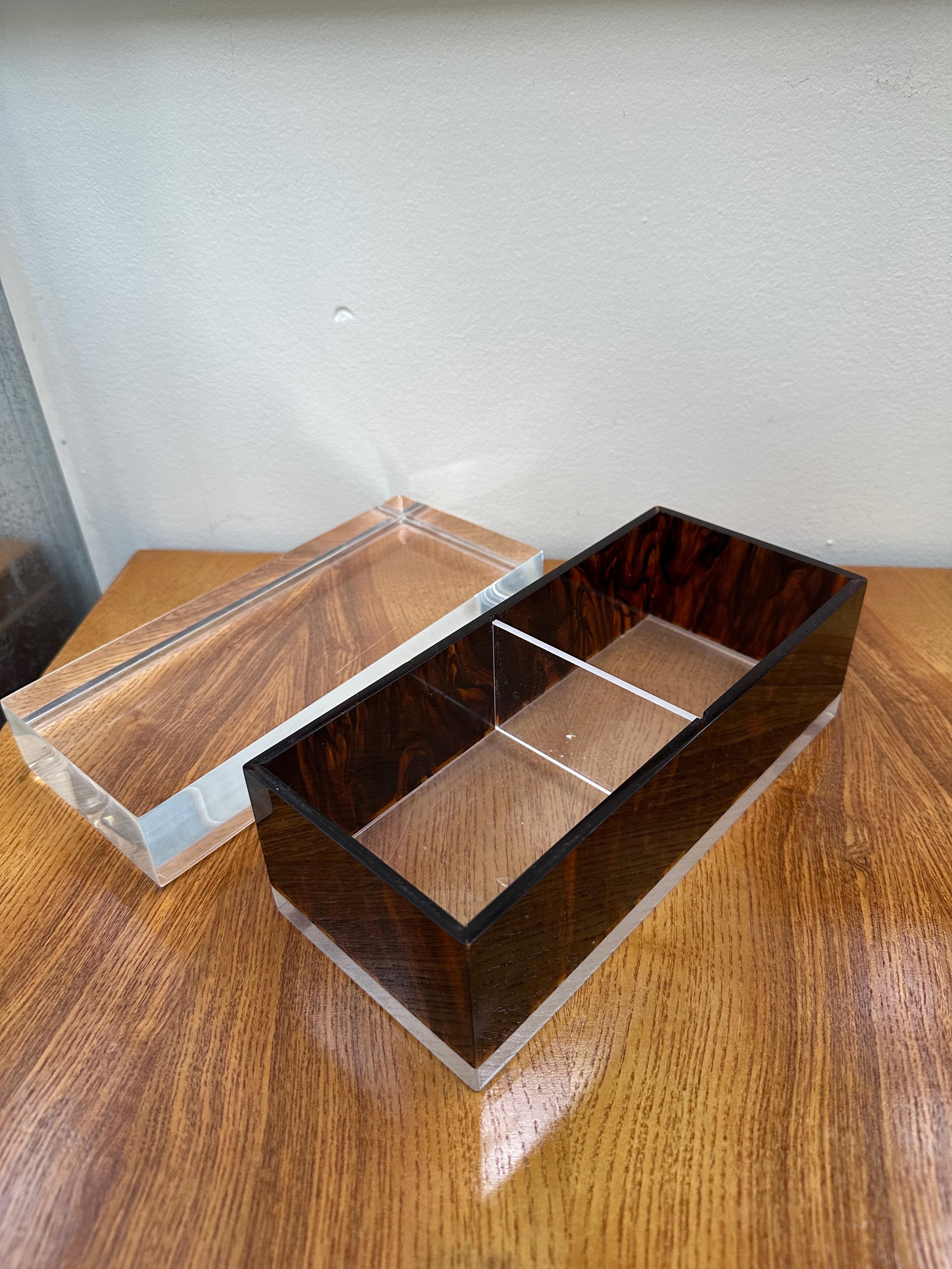 Lucite and Tortoise shell Trinket Box by Philippe Cheverny Hollywood Regency In Good Condition For Sale In Philadelphia, PA