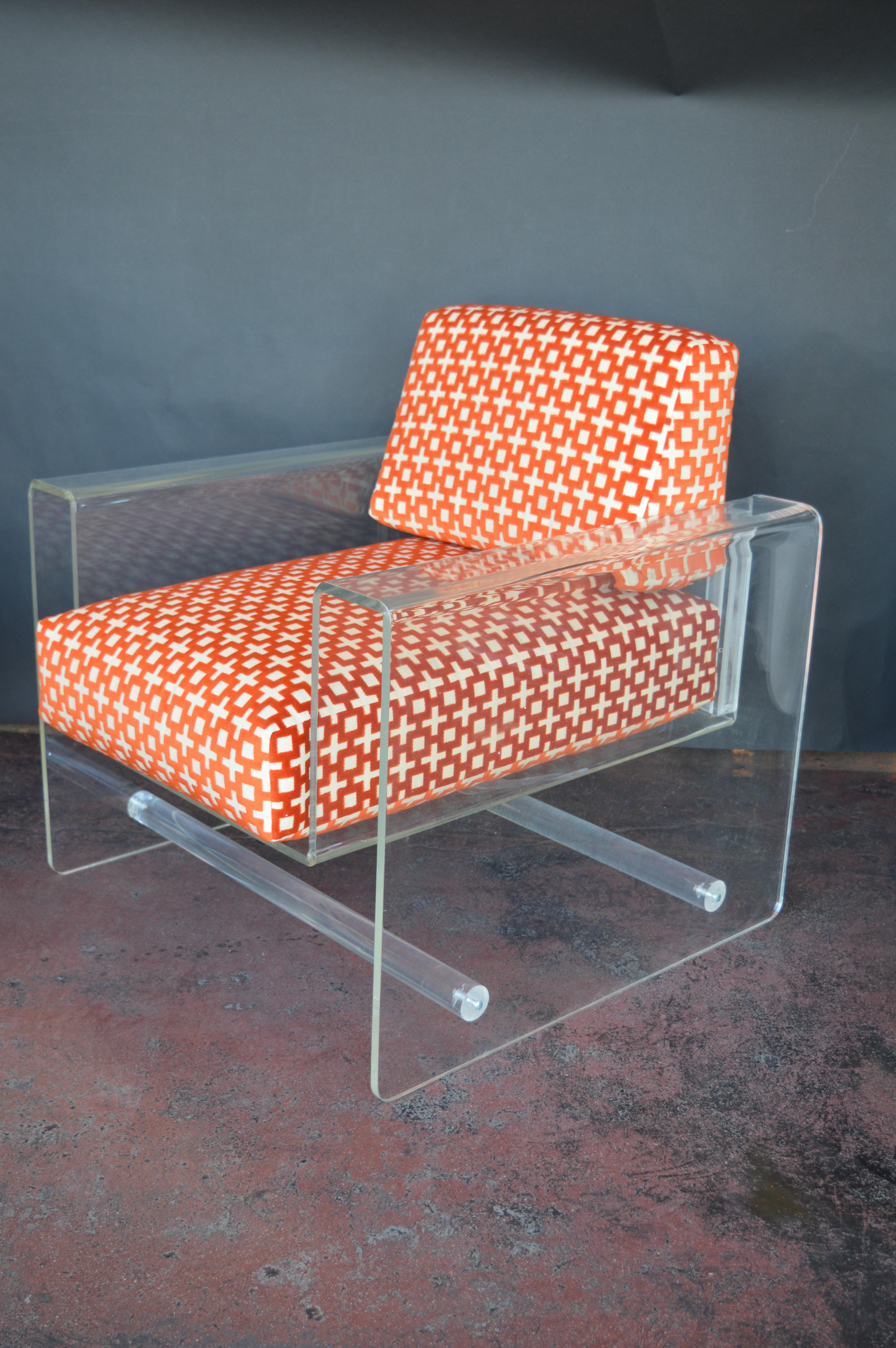Lucite Armchair with Ottoman In Good Condition In Los Angeles, CA