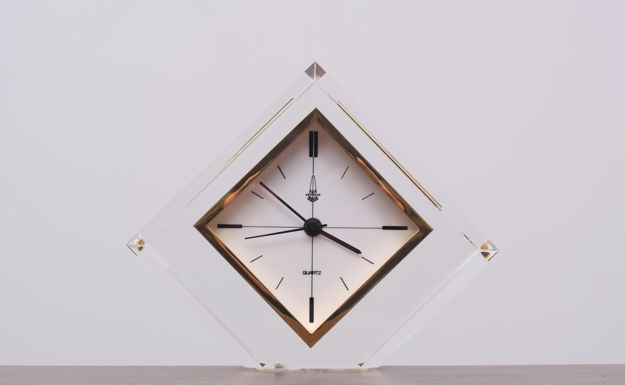 Lucite Arteplas Triangle Shape Quarts Table Clock Spain 1970s  1