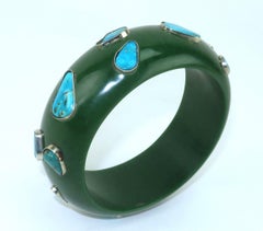 Lucite Bakelite Style Bangle Dark Green Bracelet With Inlaid Turquoise