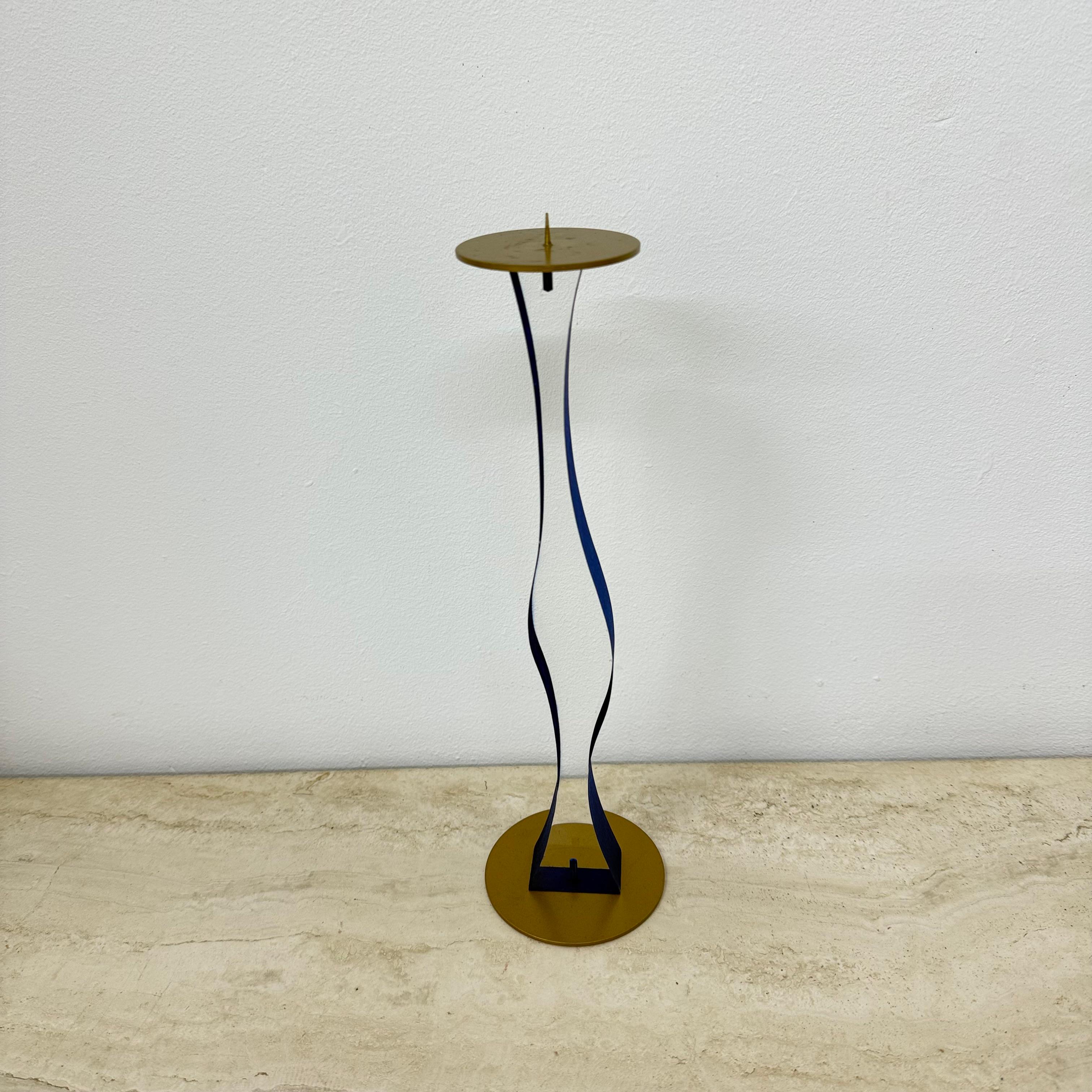 Bastone da candela in lucite blu e oro , anni '70 in vendita 3