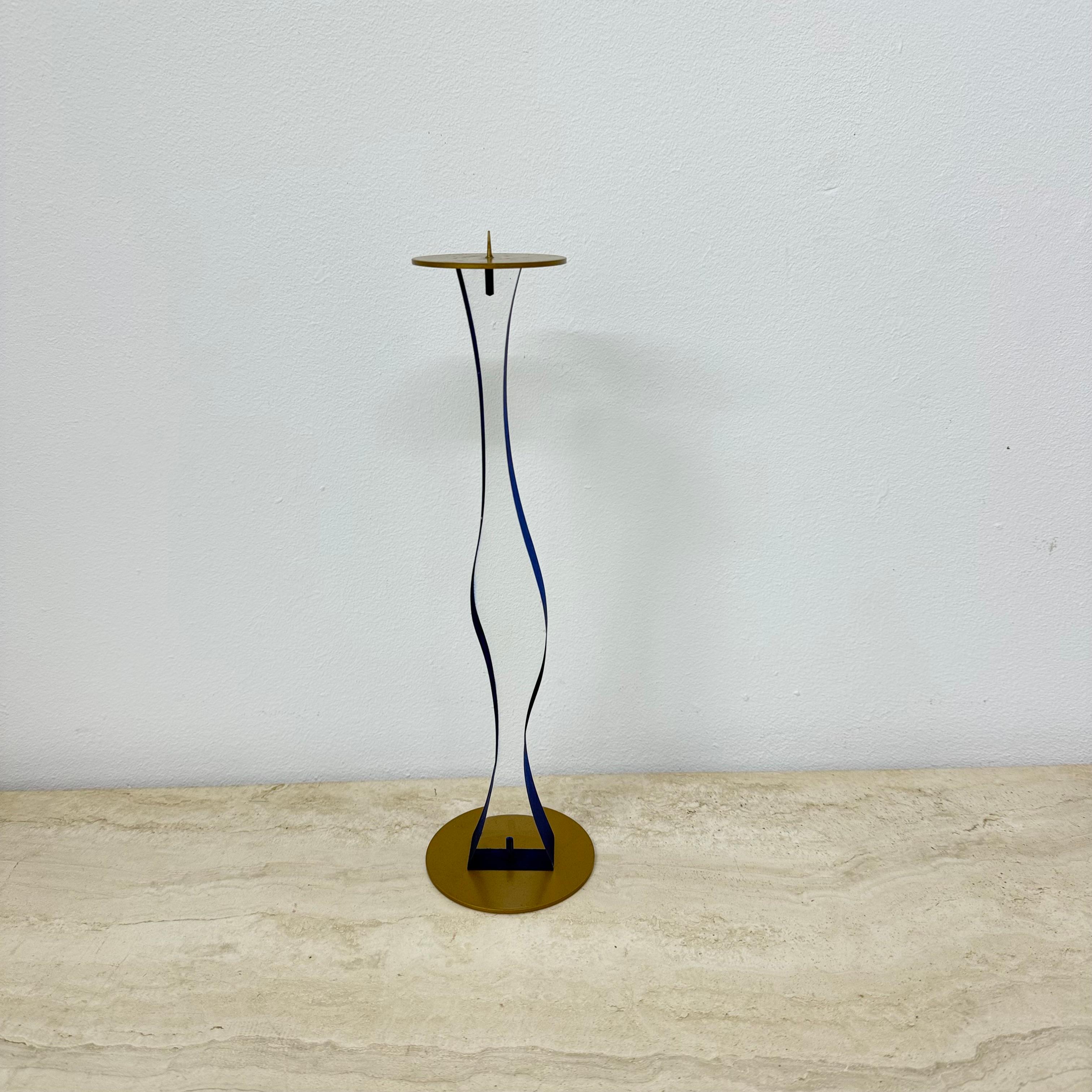 Bastone da candela in lucite blu e oro , anni '70 in vendita 5