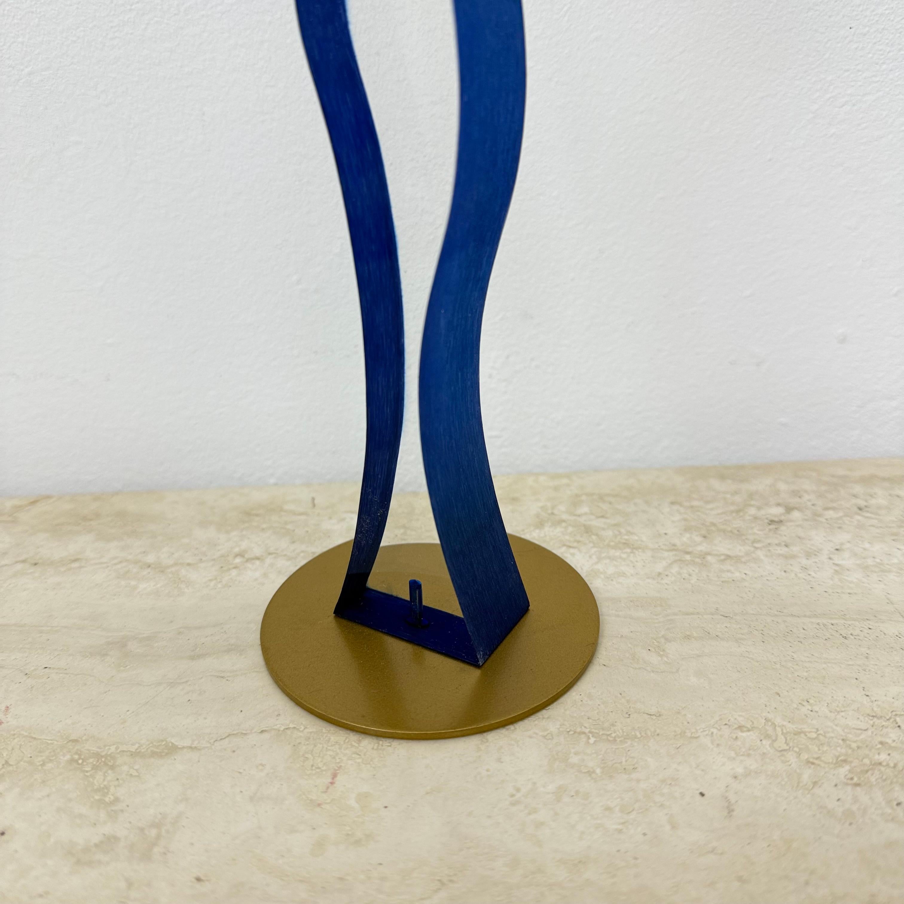 Bastone da candela in lucite blu e oro , anni '70 in vendita 11