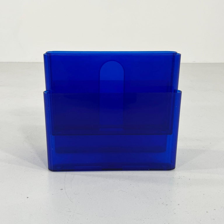 Lucite Blue Magazine Rack by Giotto Stoppino for Kartell, 1970s For
