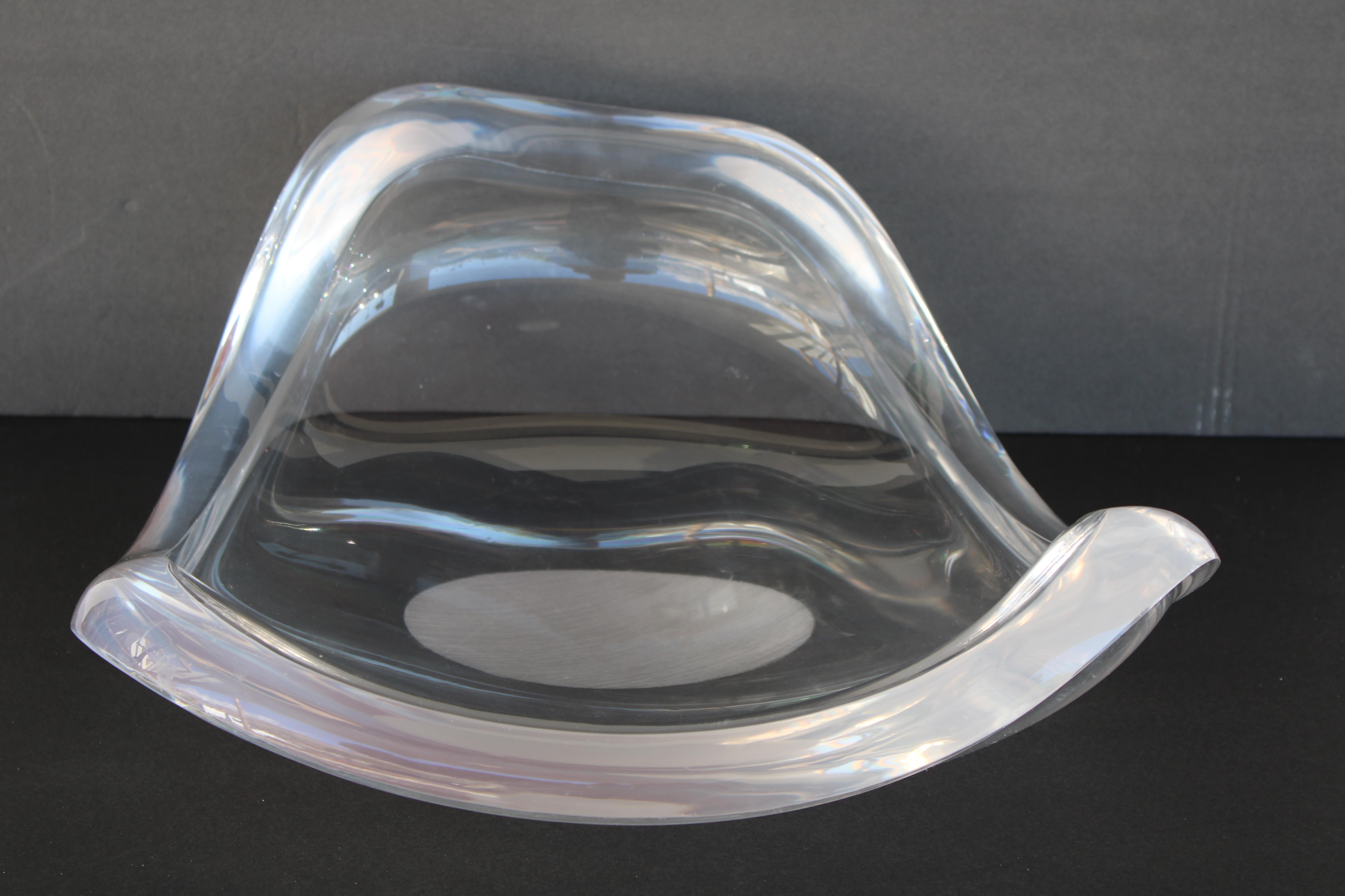Mid-Century Modern Lucite Bowl by Astrolite Products for the Ritts Company, Los Angeles, CA For Sale