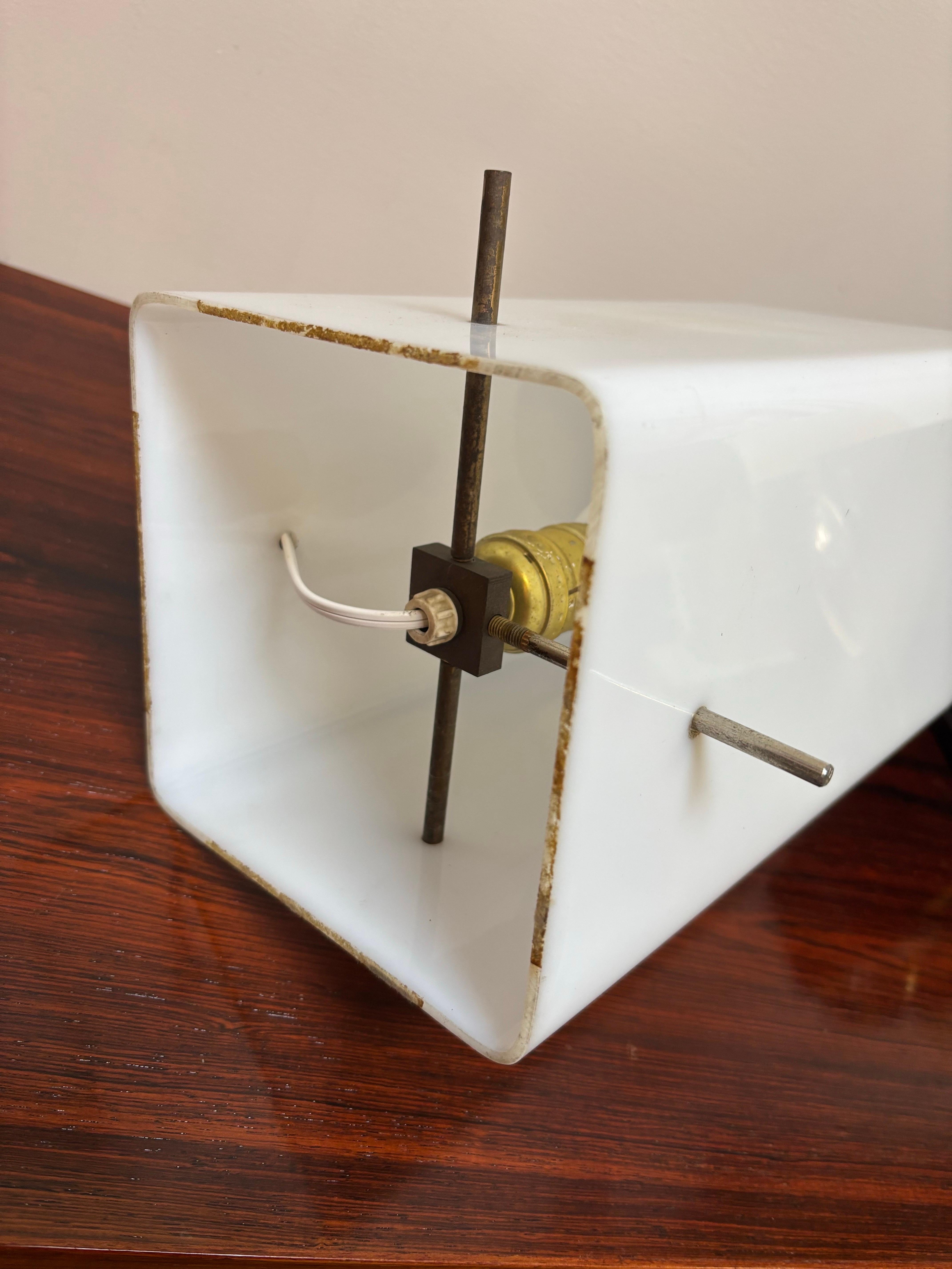 Late 20th Century Lucite Box Table Lamp in the Style of Paul Mayen for Habitat For Sale