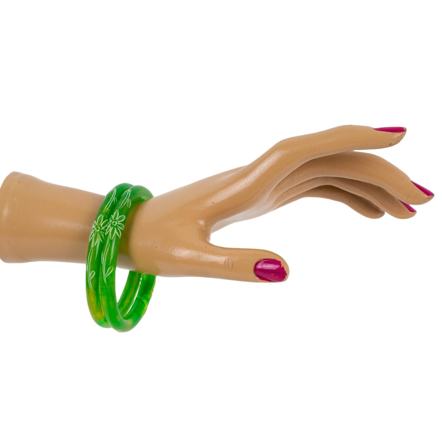 Women's or Men's Lucite Bracelet Bangle Green Grass Swirl with Floral Carving, set of 2 pieces For Sale
