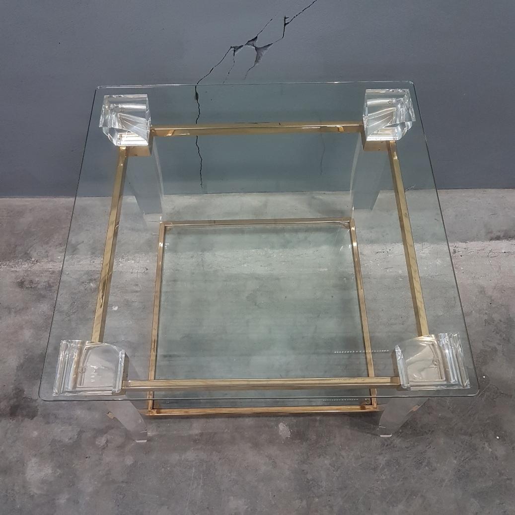 Lucite, brass and glass square coffee table or side table, 1980s In Good Condition In Valkenswaard, NL