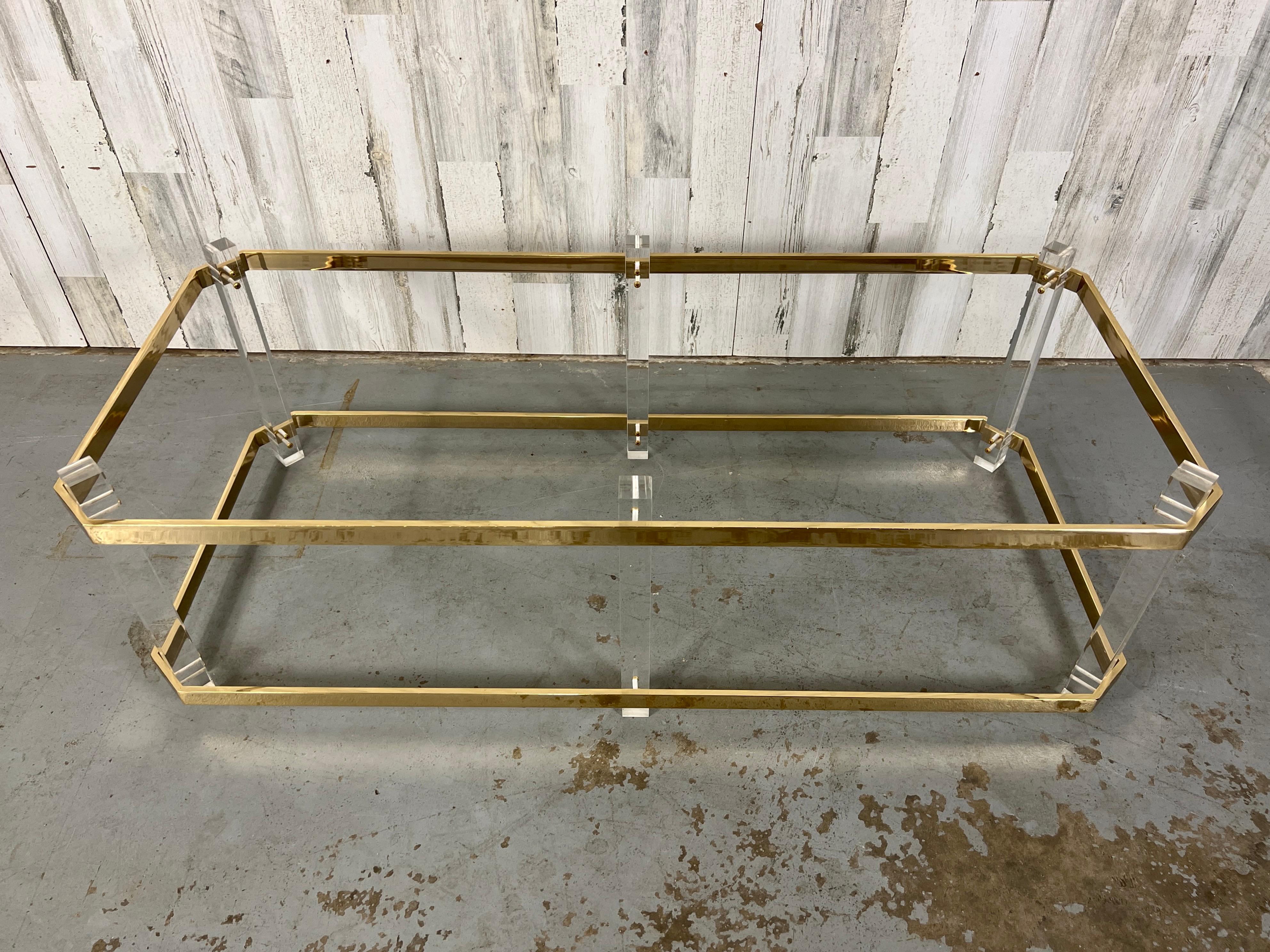 Lucite & Brass Cocktail Table, 1980s For Sale 11