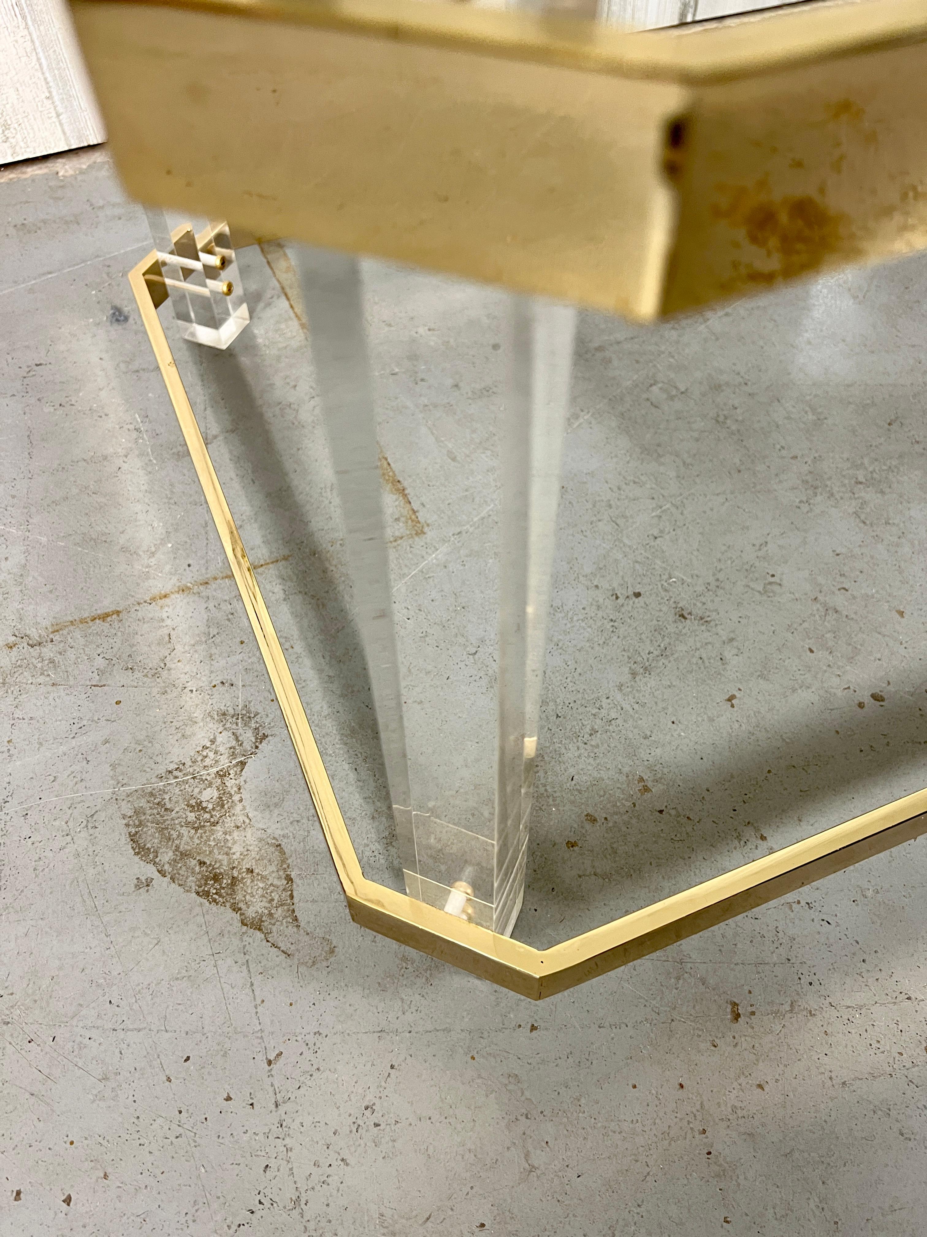 Lucite & Brass Cocktail Table, 1980s For Sale 2