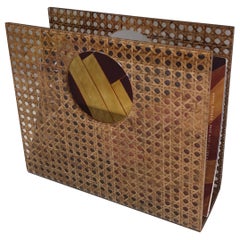 Porte-revues en Lucite, laiton et canne incrustée dans le style de C. Dior