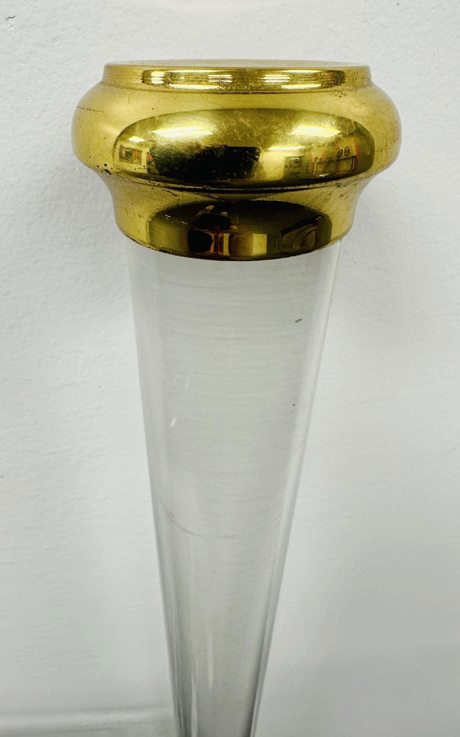 Lit Queen Size à baldaquin en lucite et laiton d'après Charles Hollis Jones en vente 7