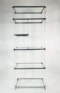 Vitrine en Lucite, Laiton, Verre et Nickel de Charles Hollis Jones