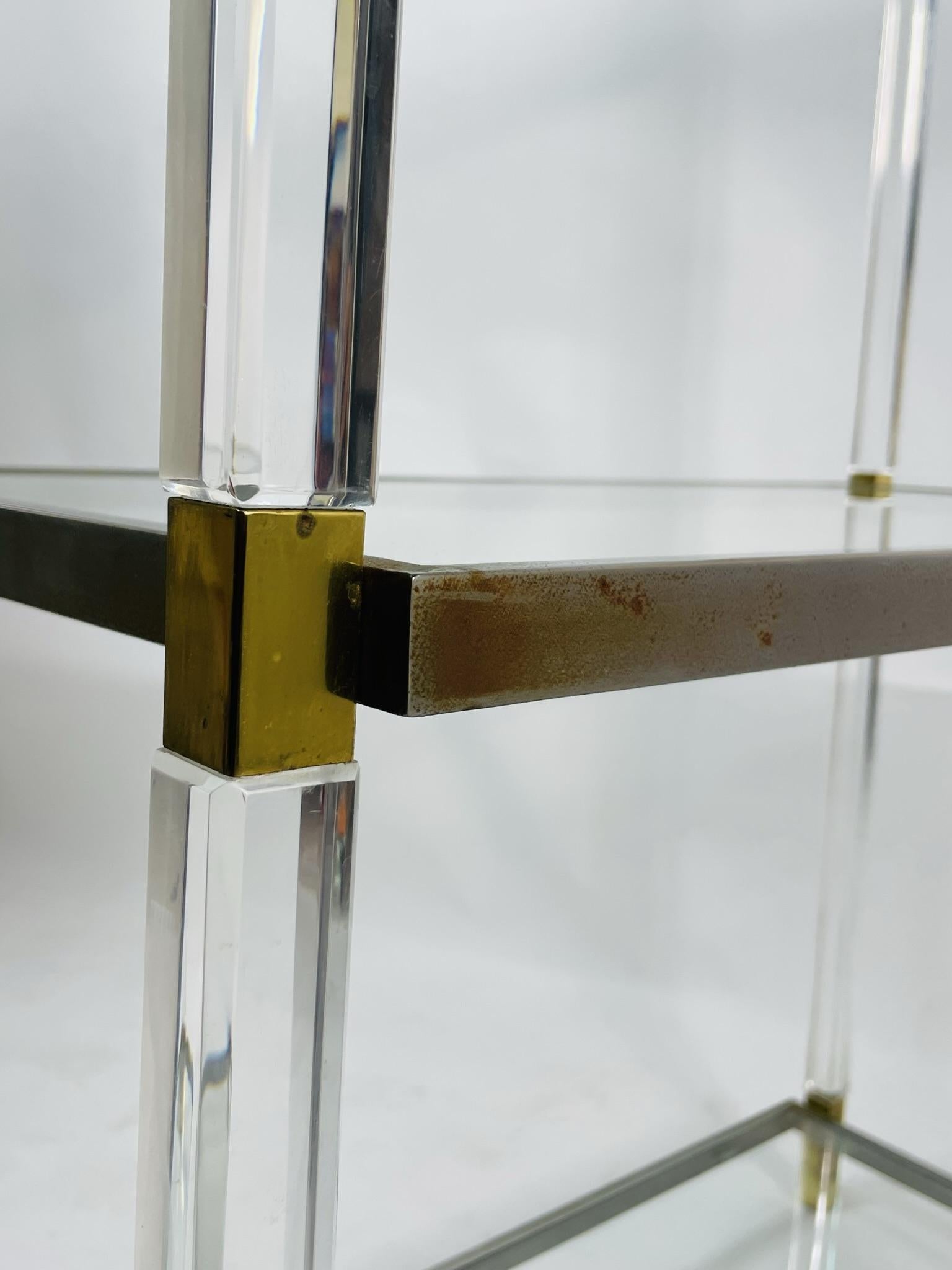 Étagère en Lucite, Laiton et Nickel de Charles Hollis Jones, Collection Metric en vente 10