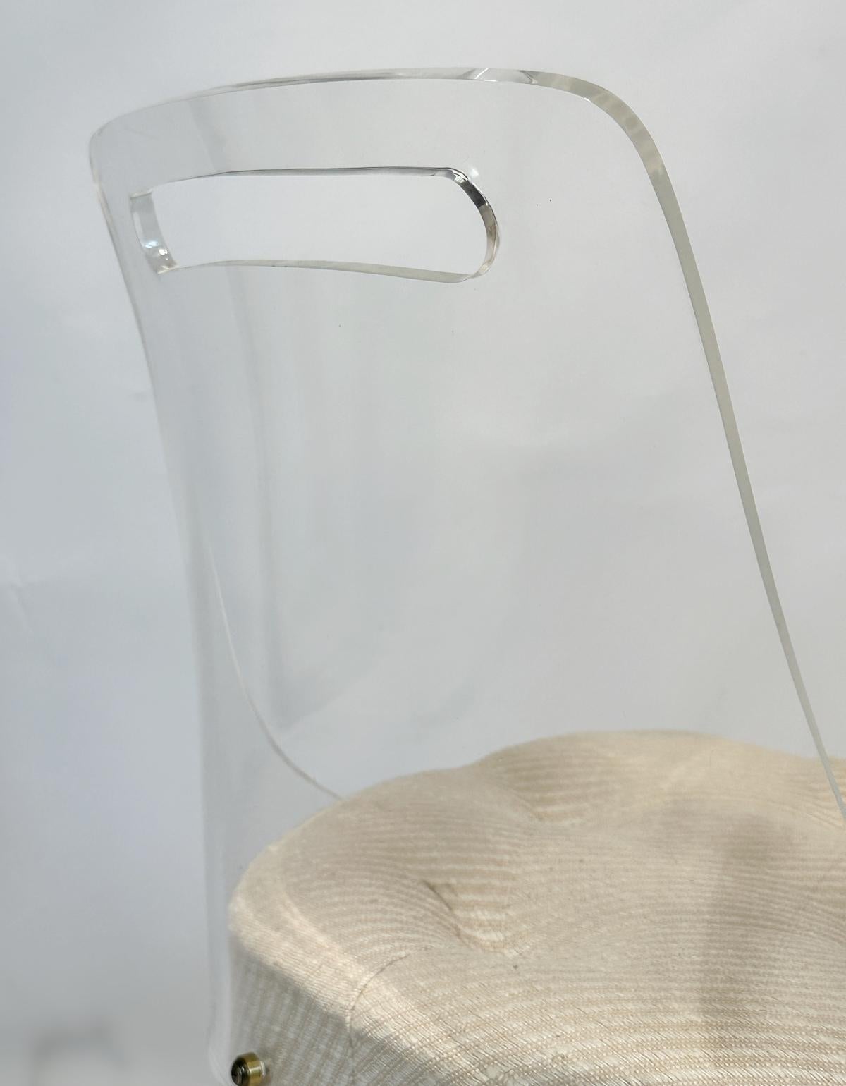 Lucite & Brass Vanity Chair by Hill Manufacturing, USA 1960's For Sale 2