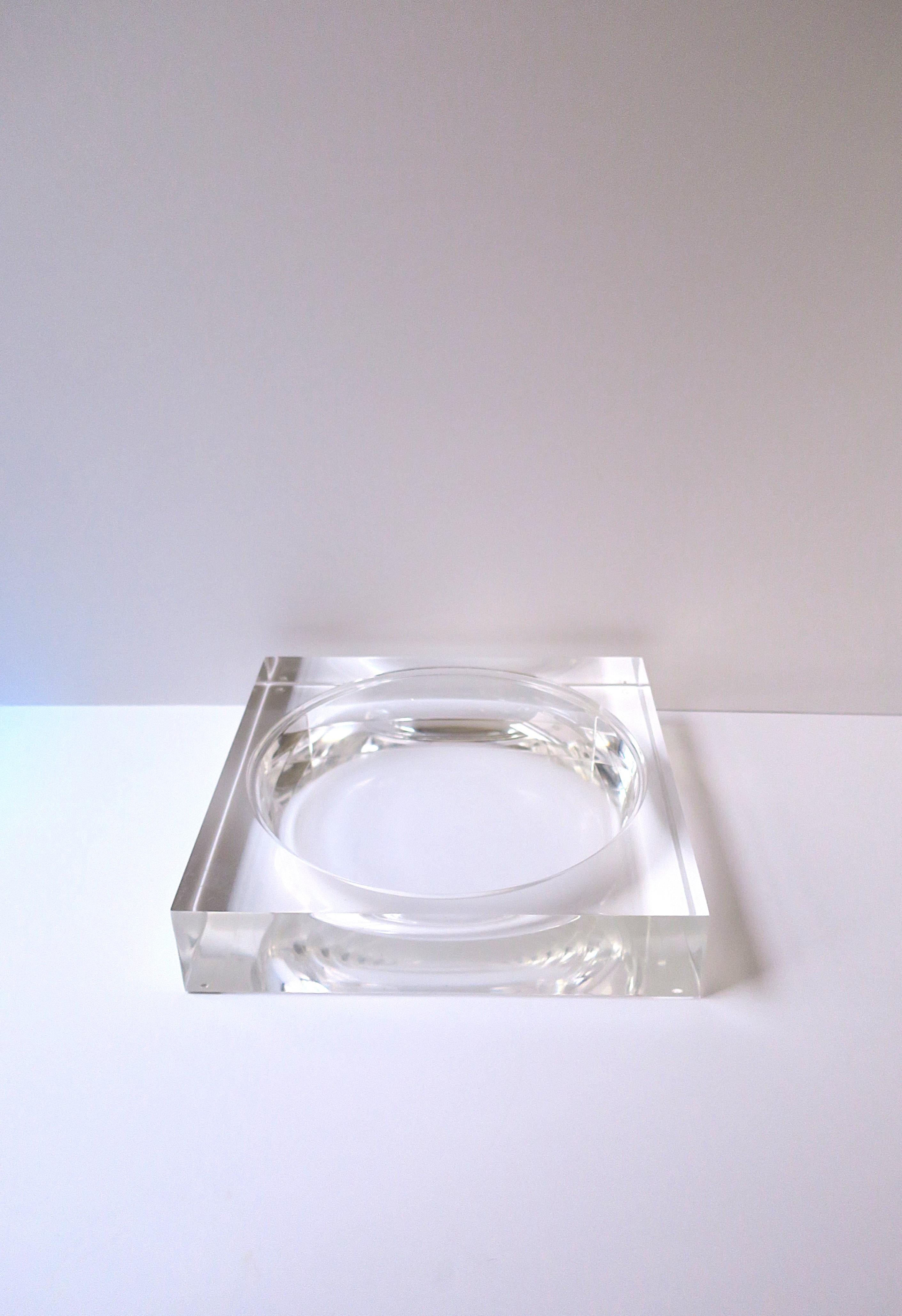 Lucite Auffangschale im Angebot 7