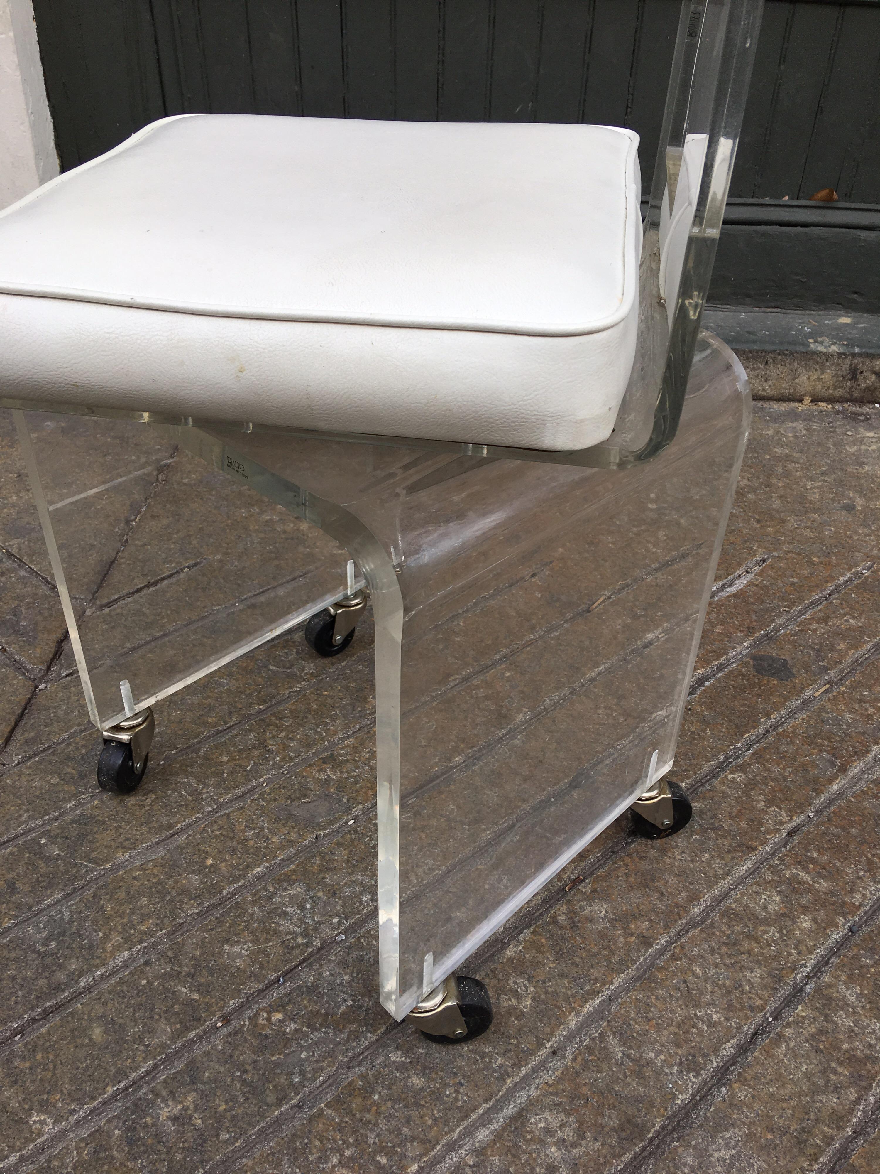 Lucite Chair In Good Condition In Philadelphia, PA
