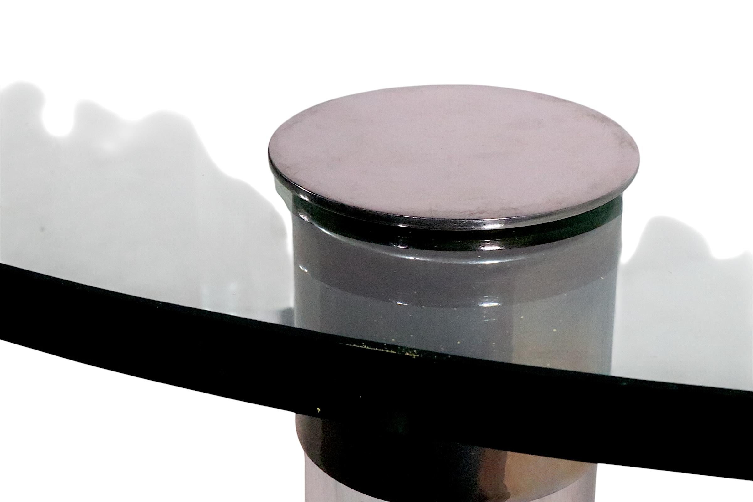 Américain Table basse en chrome et verre par Pace en vente
