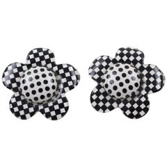 Lucite Clip Earrings Black and White Checkerboard Daisy Flower