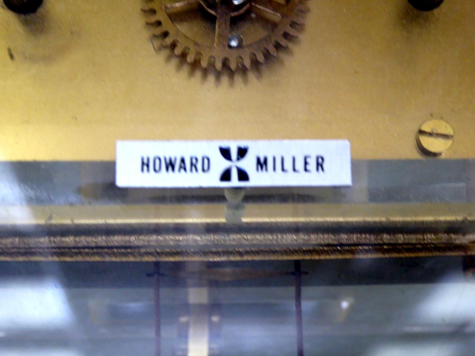 Lucite Clock by George Nelson for Howard Miller For Sale 2