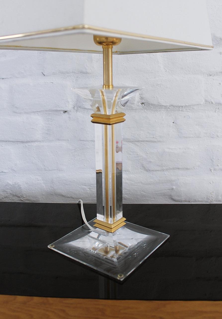Lucite Column Table Lamp 1970 France In Good Condition In Debrecen-Pallag, HU