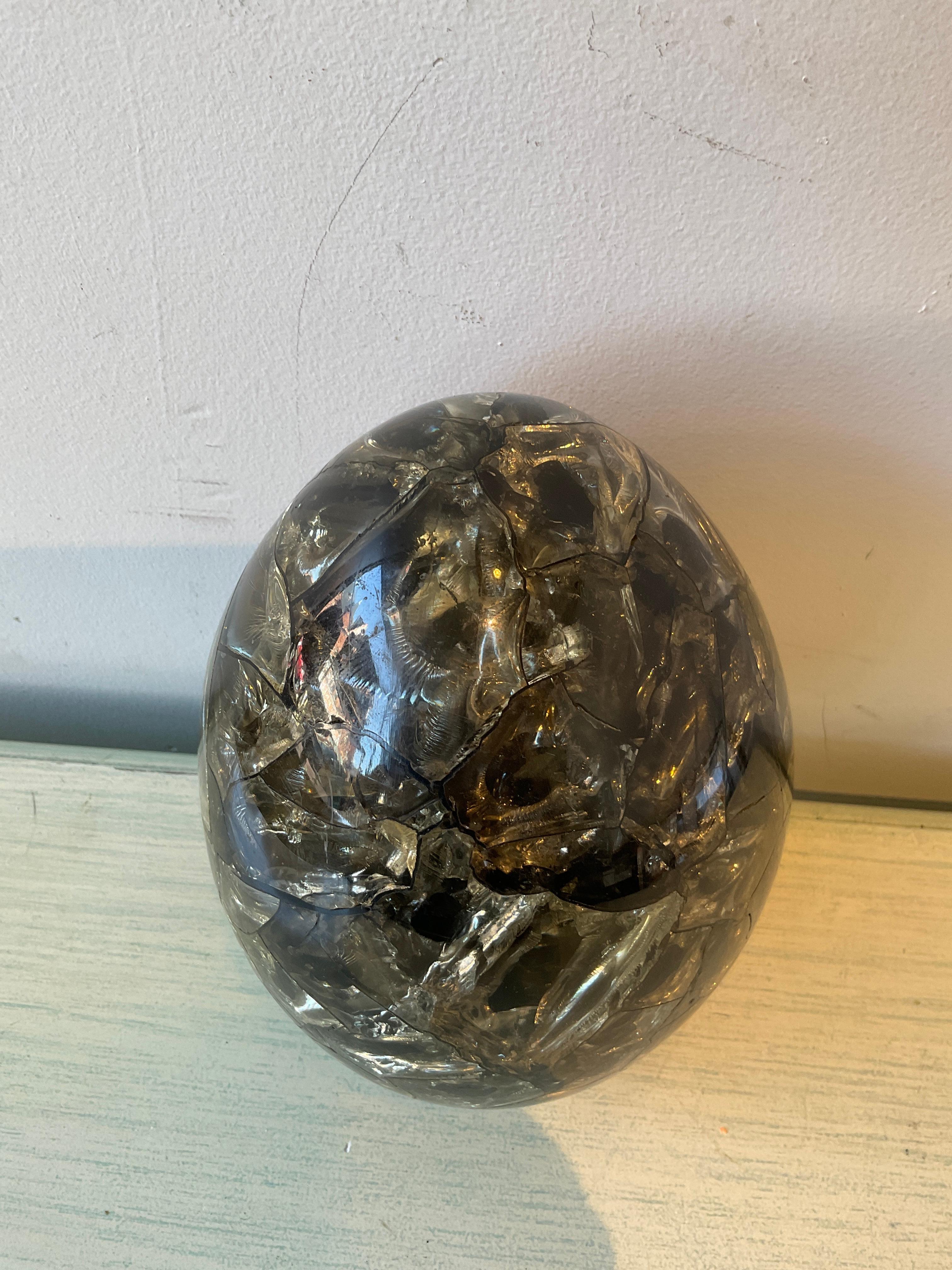 Lucite Egg Sculpture  In Good Condition In Tarrytown, NY