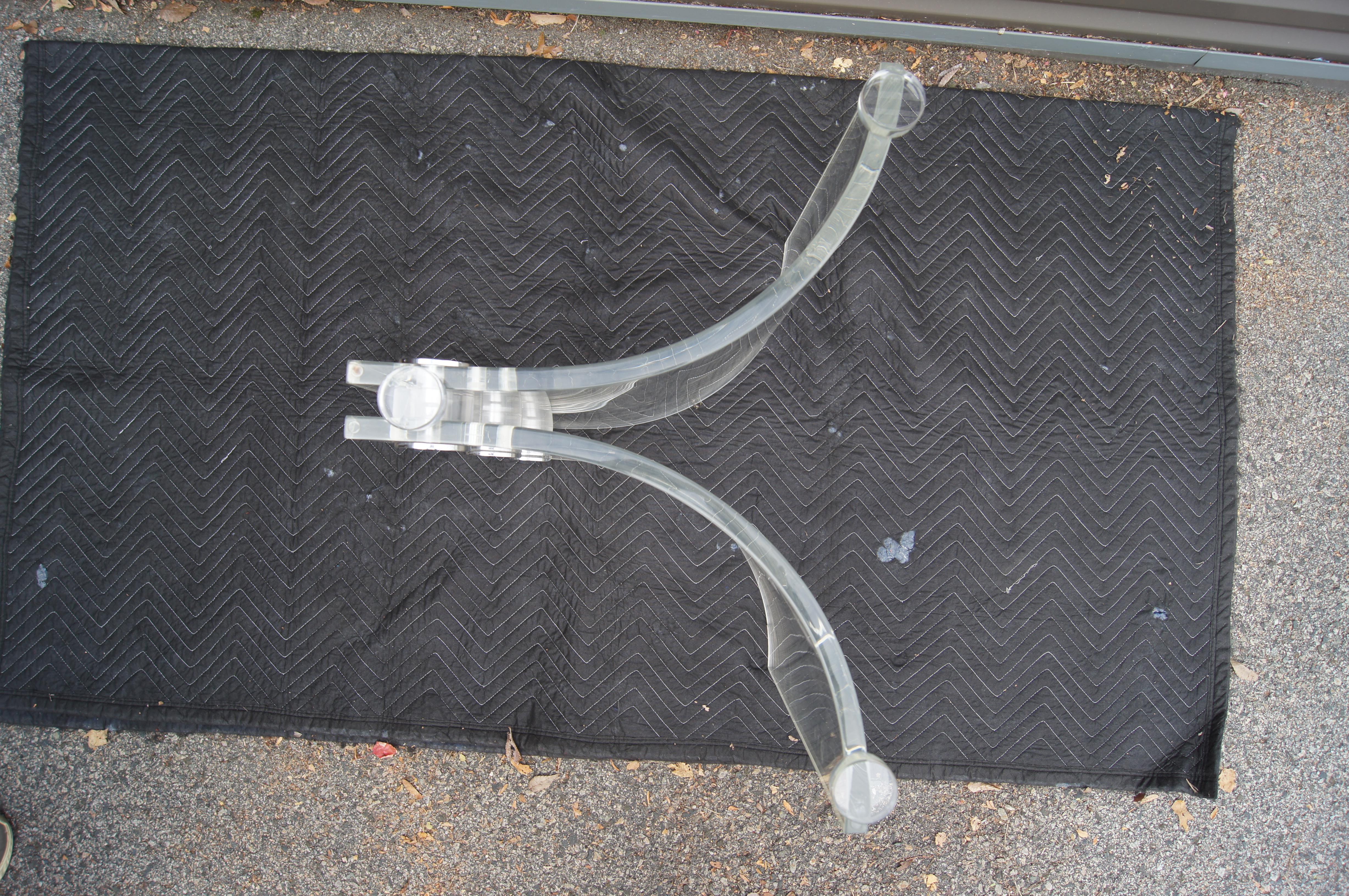 Table centrale en lucite, verre et chrome de Vladimir Kagan en vente 1