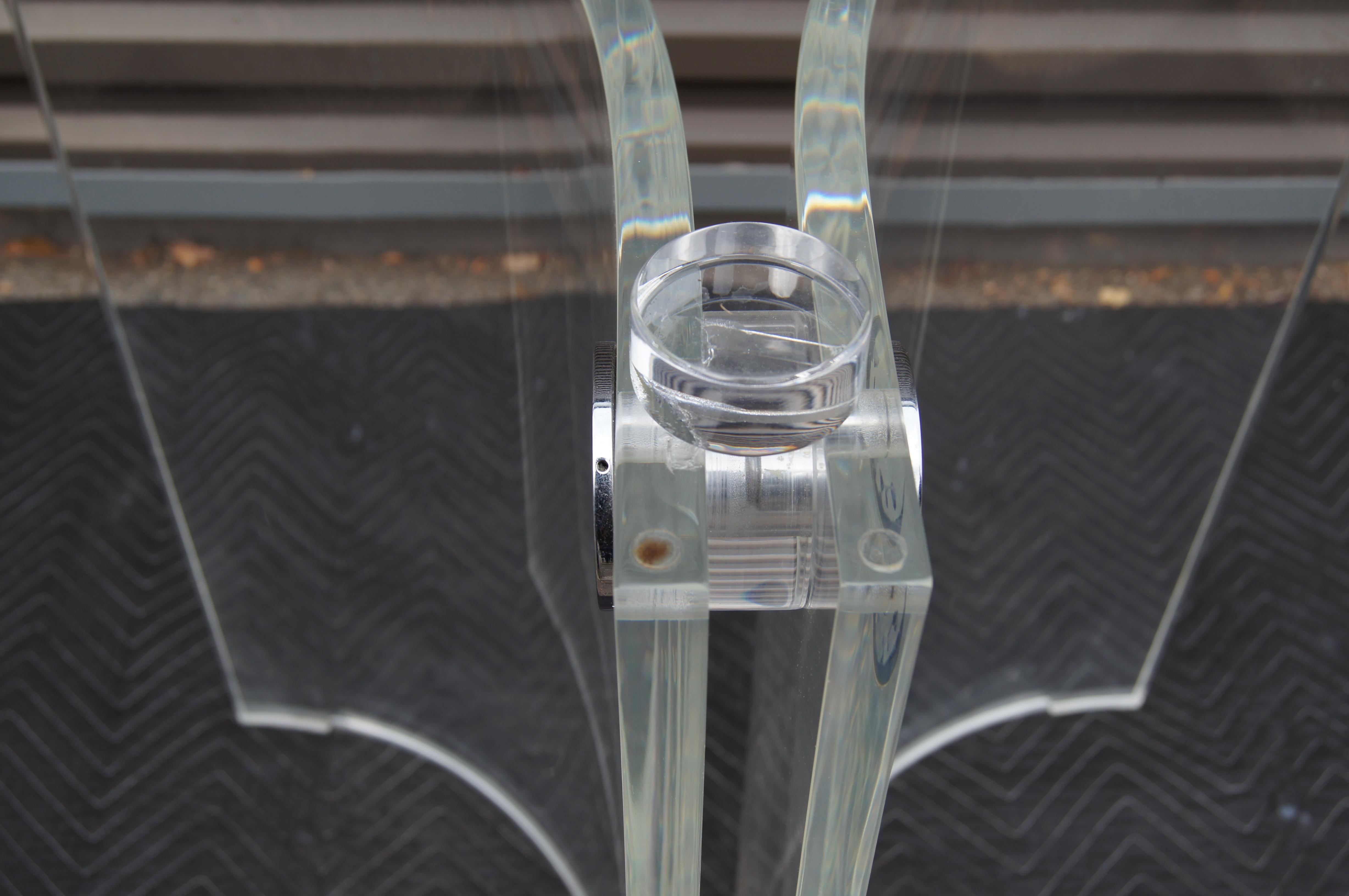 Table centrale en lucite, verre et chrome de Vladimir Kagan en vente 3