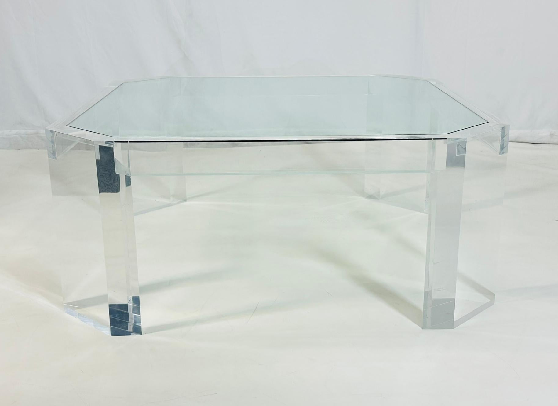Fait main Table basse en lucite et verre de Charles Hollis Jones, États-Unis, années 1970 en vente