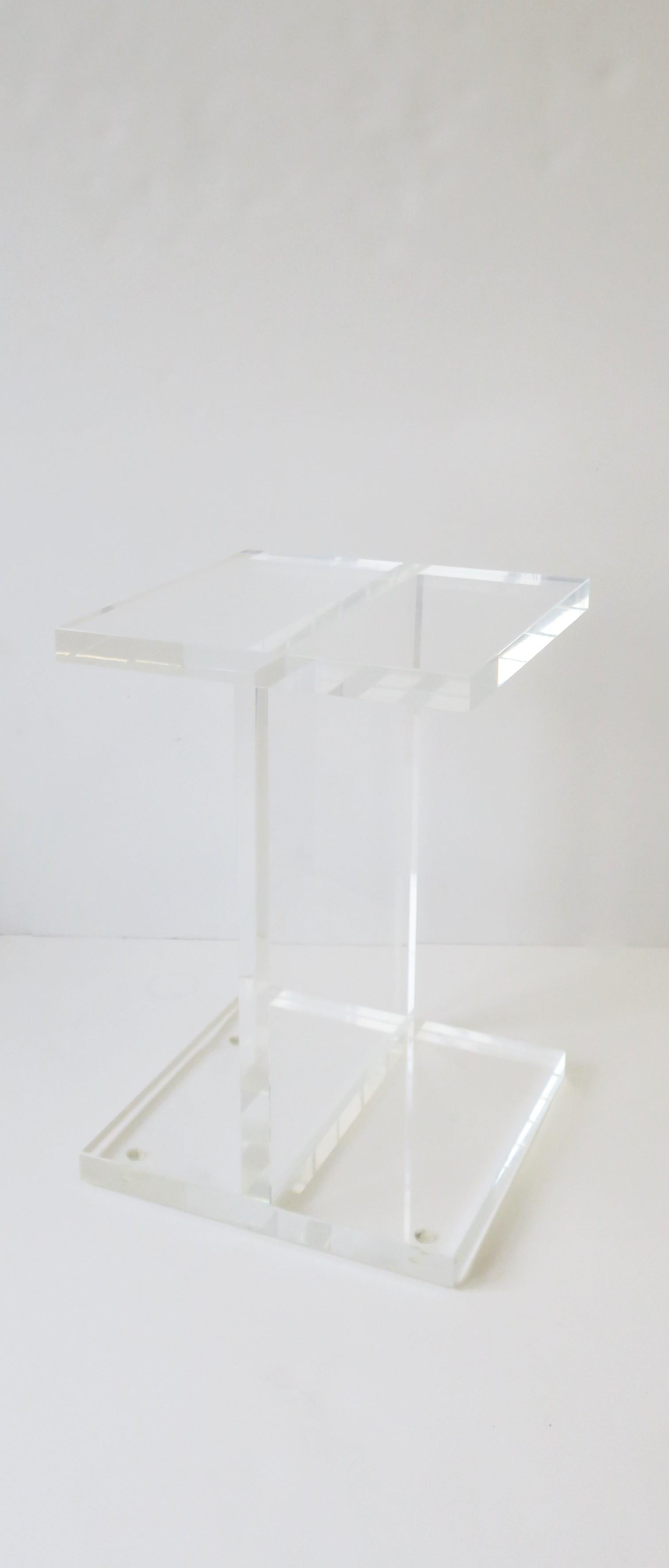 lucite drink table