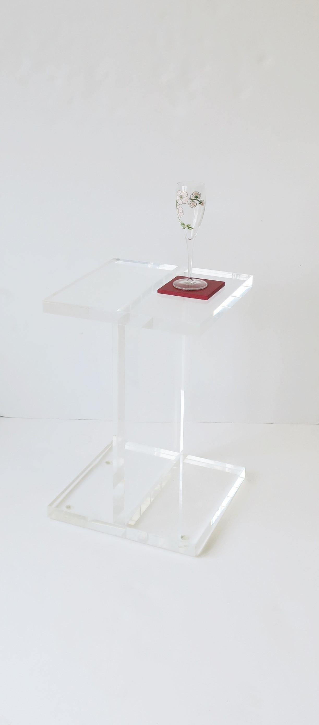 acrylic pedestal side table