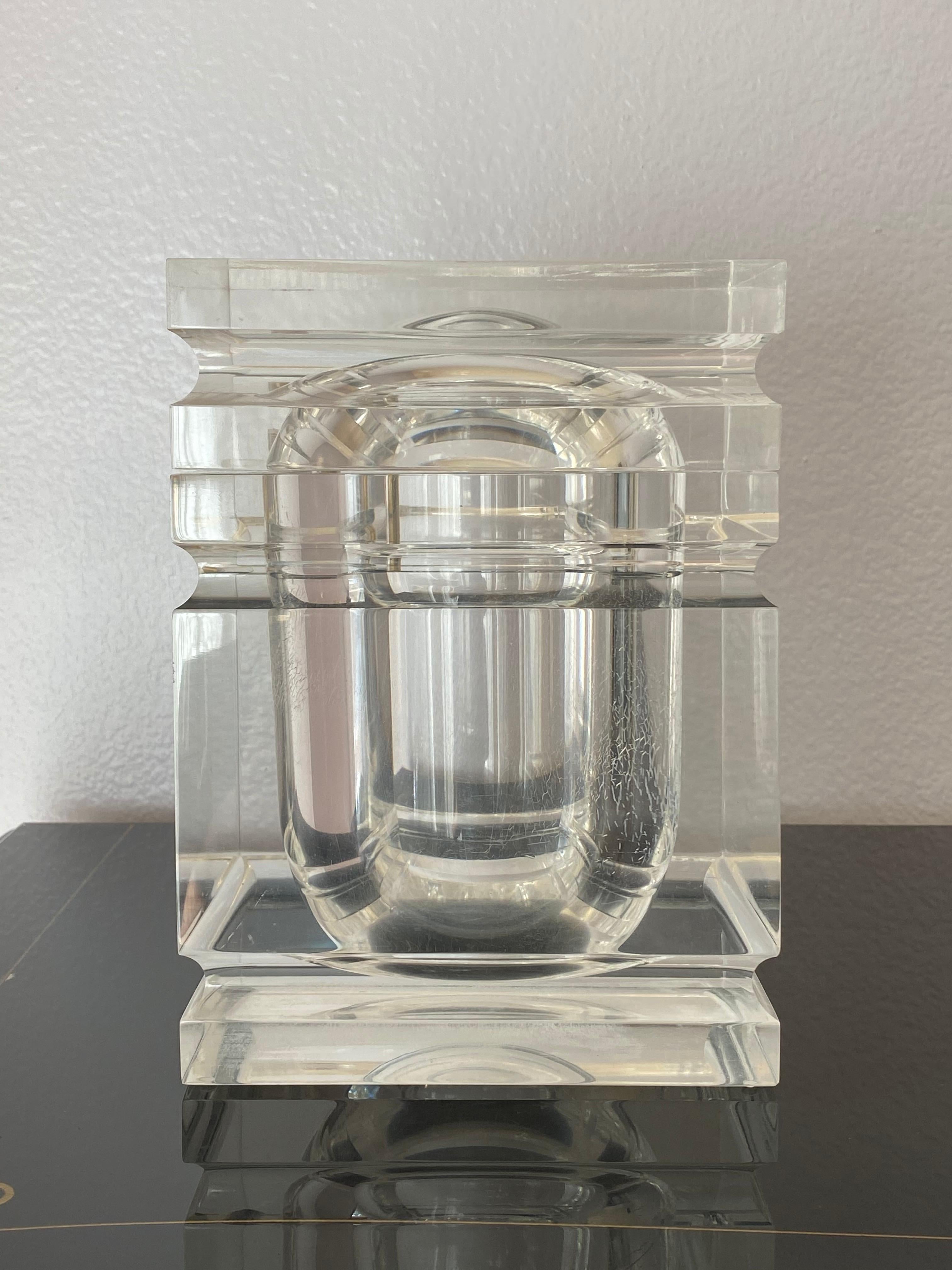 Lucite ice bucket in the manner of Alessandro Albrizzi. Crazing or spider webbing inside otherwise in very good condition.