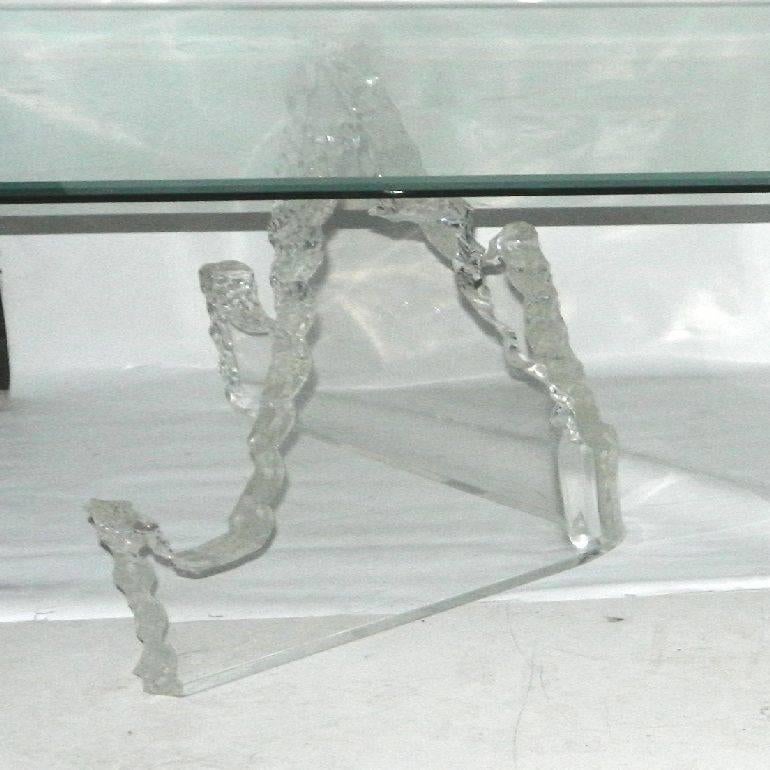 Schreibtisch „Iceberg“ aus Lucite im Frost-Stil mit Löwe (Sonstiges) im Angebot