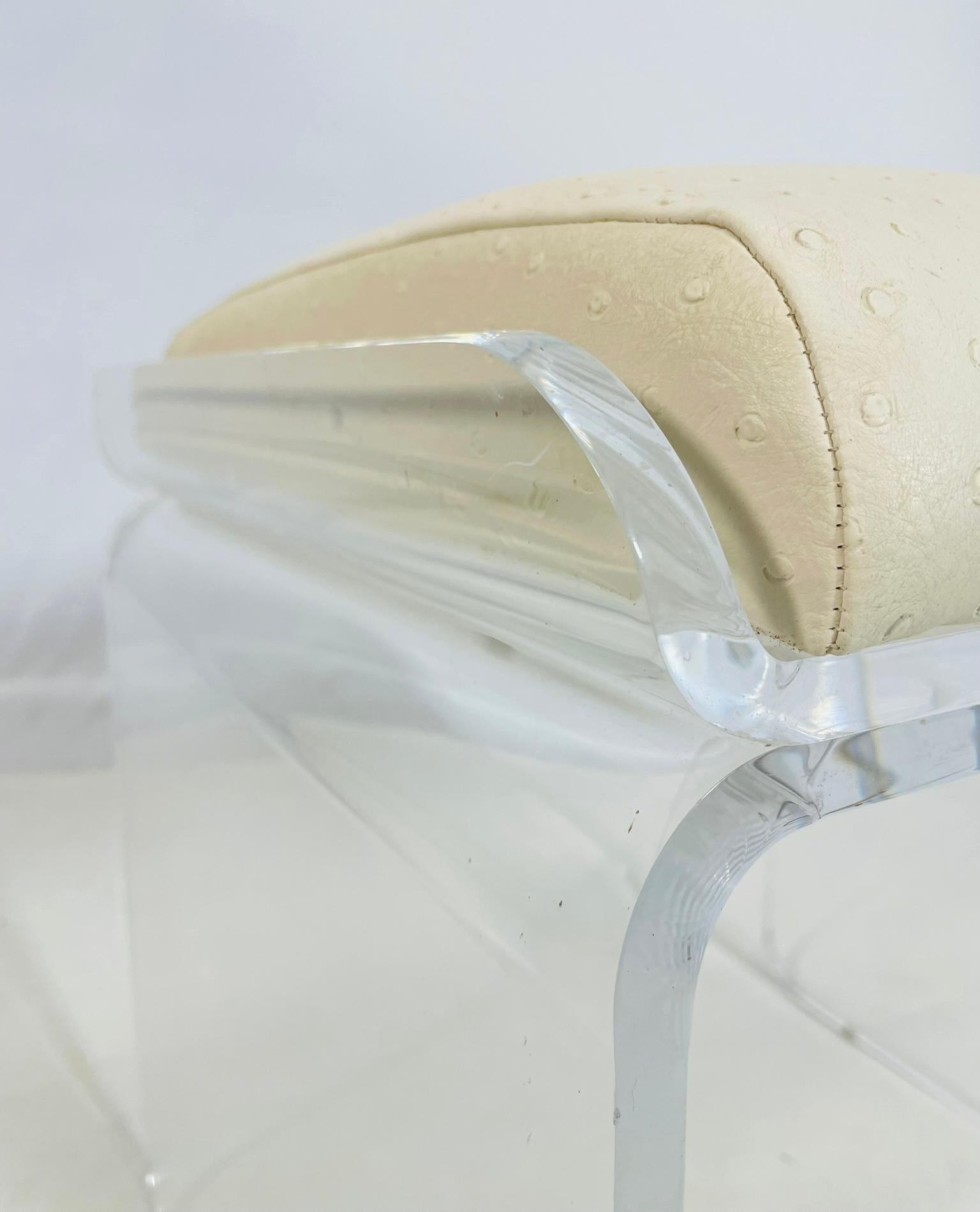 Drehhocker aus Lucite und Leder von Charles Hollis Jones, USA 1960er Jahre im Angebot 4
