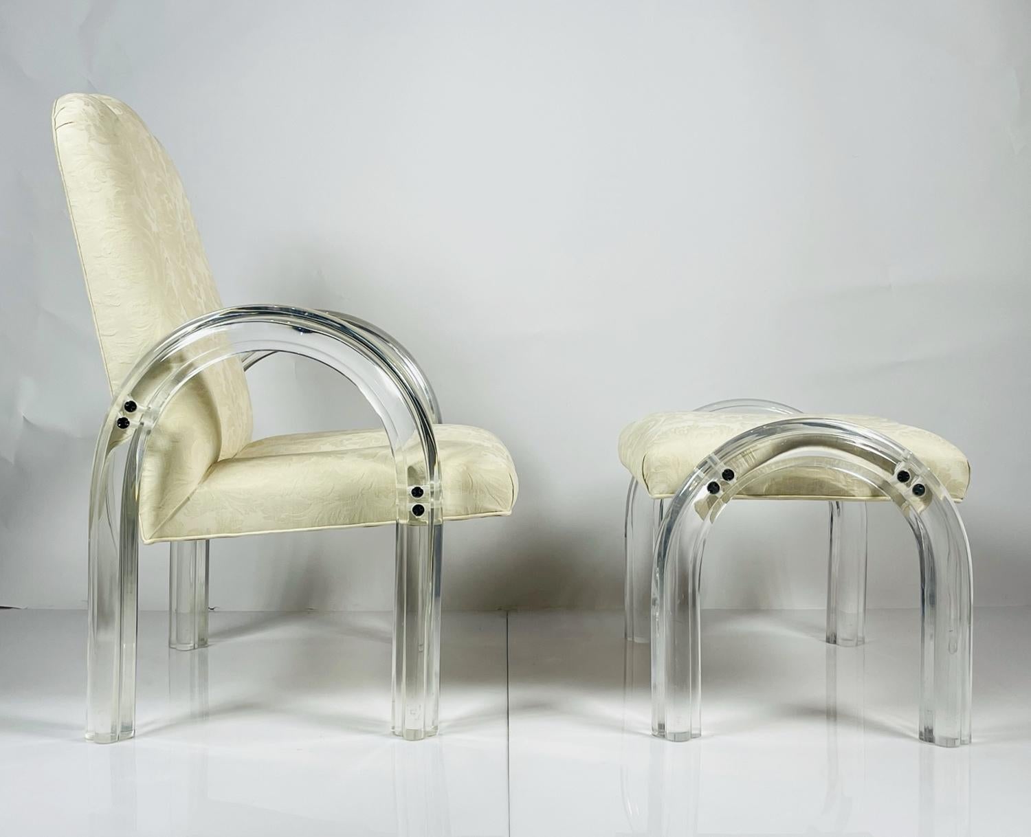 Américain Fauteuil de salon et pouf en Lucite de Charles Hollis Jones, collection Waterfall en vente