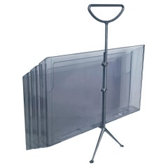 Revistero Lucite de Andries & Hiroko van Onck para Magis Italia