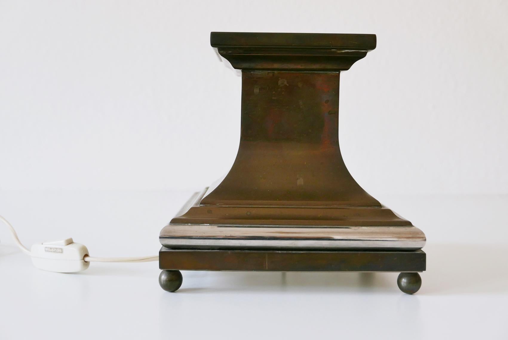 Lucite Obelisk Table Lamp by Sandro Petti for Maison Jansen, France, 1970s For Sale 3