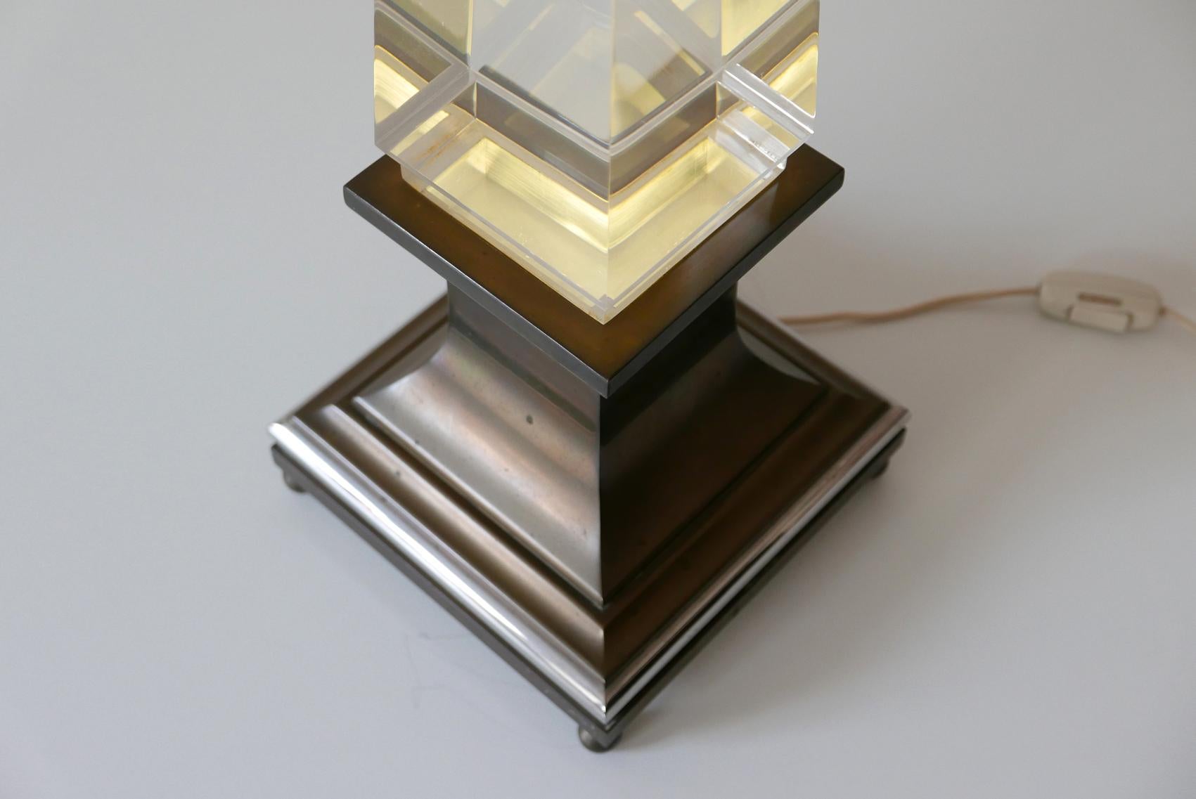 Lampe de table obélisque en lucite de Sandro Petti pour Maison Jansen, France, 1970 en vente 1